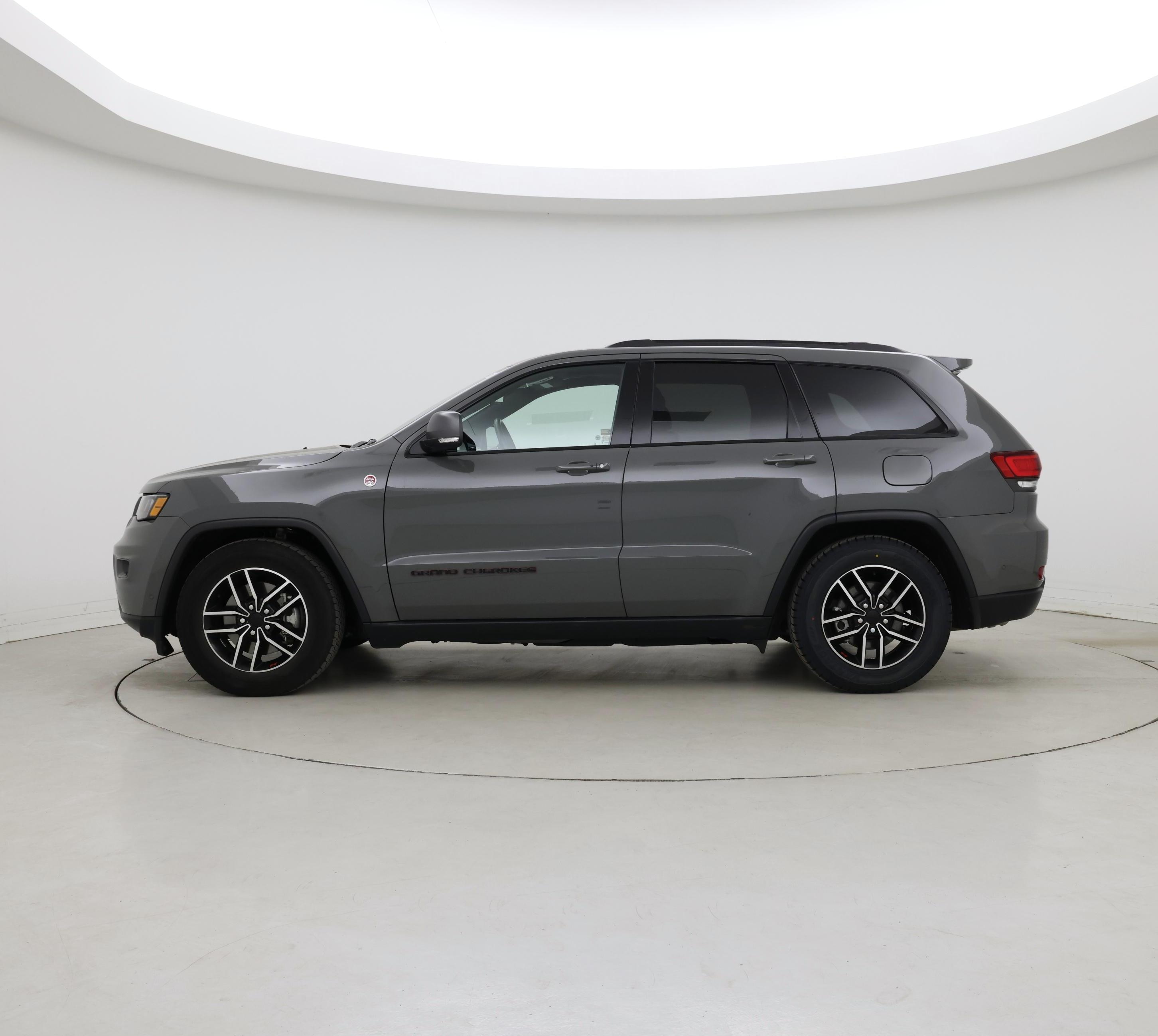 Thumbnail: 2021 Jeep Grand Cherokee - 2