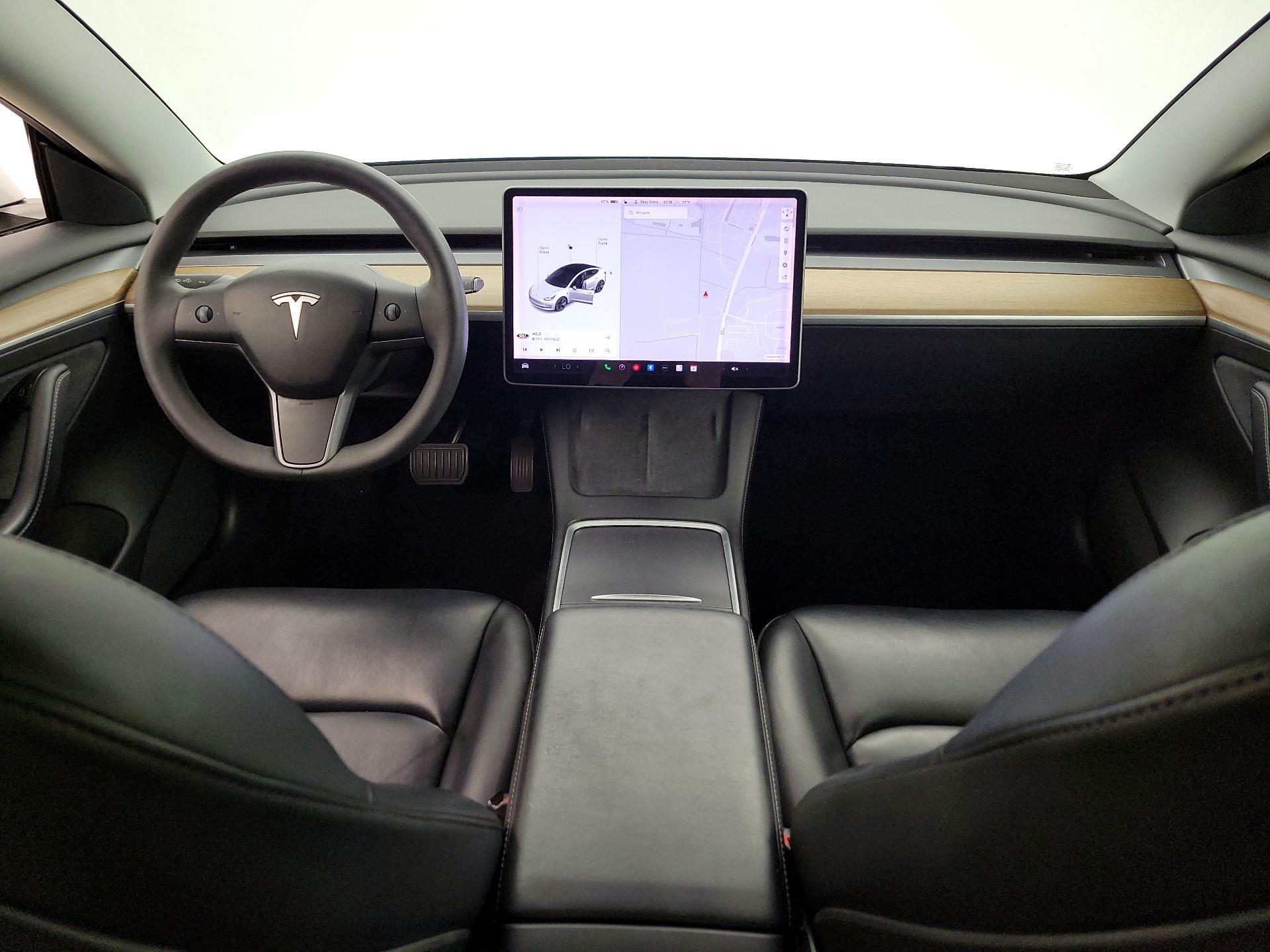 Thumbnail: 2021 Tesla Model 3 - 9