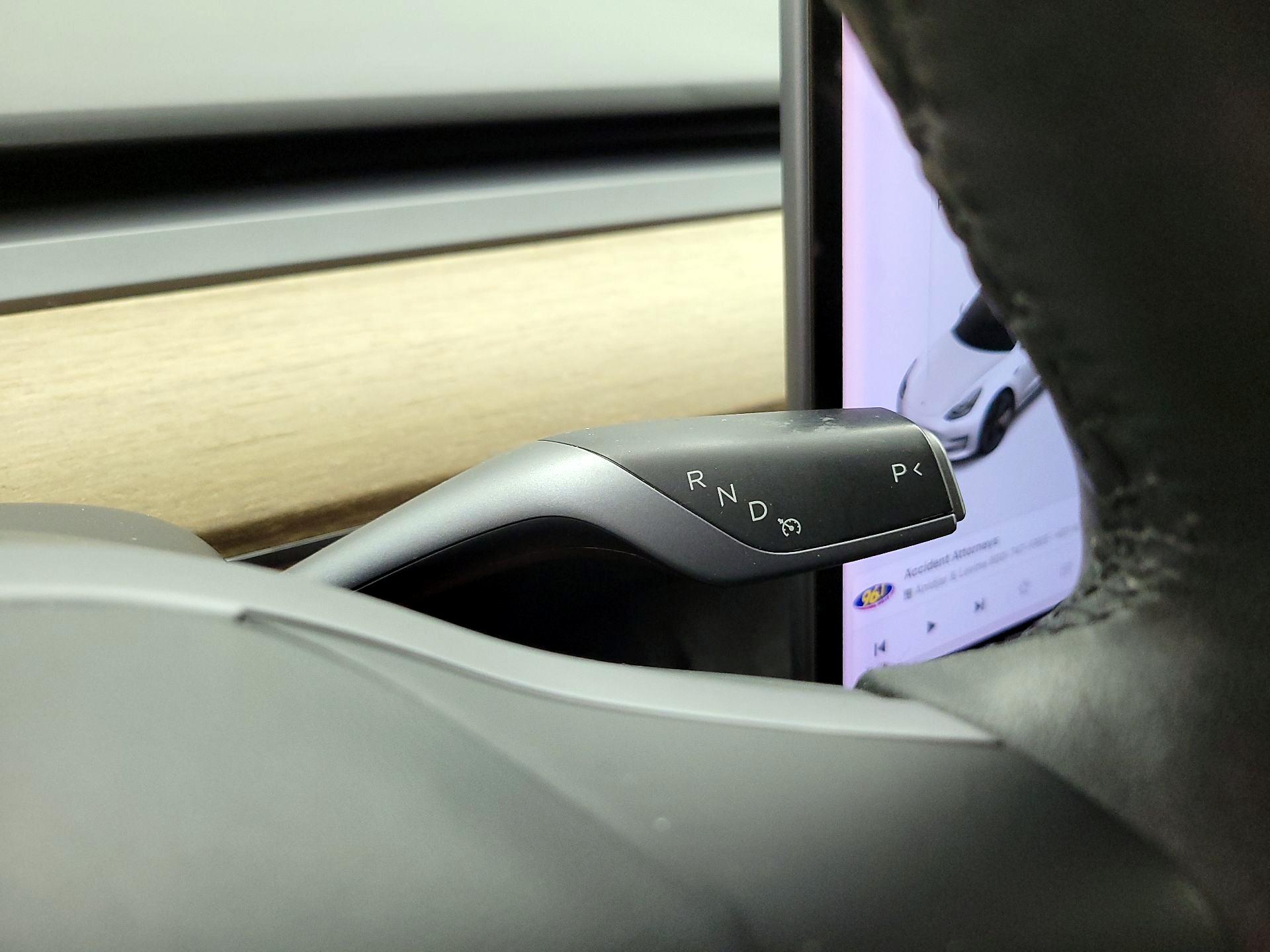 Thumbnail: 2021 Tesla Model 3 - 17