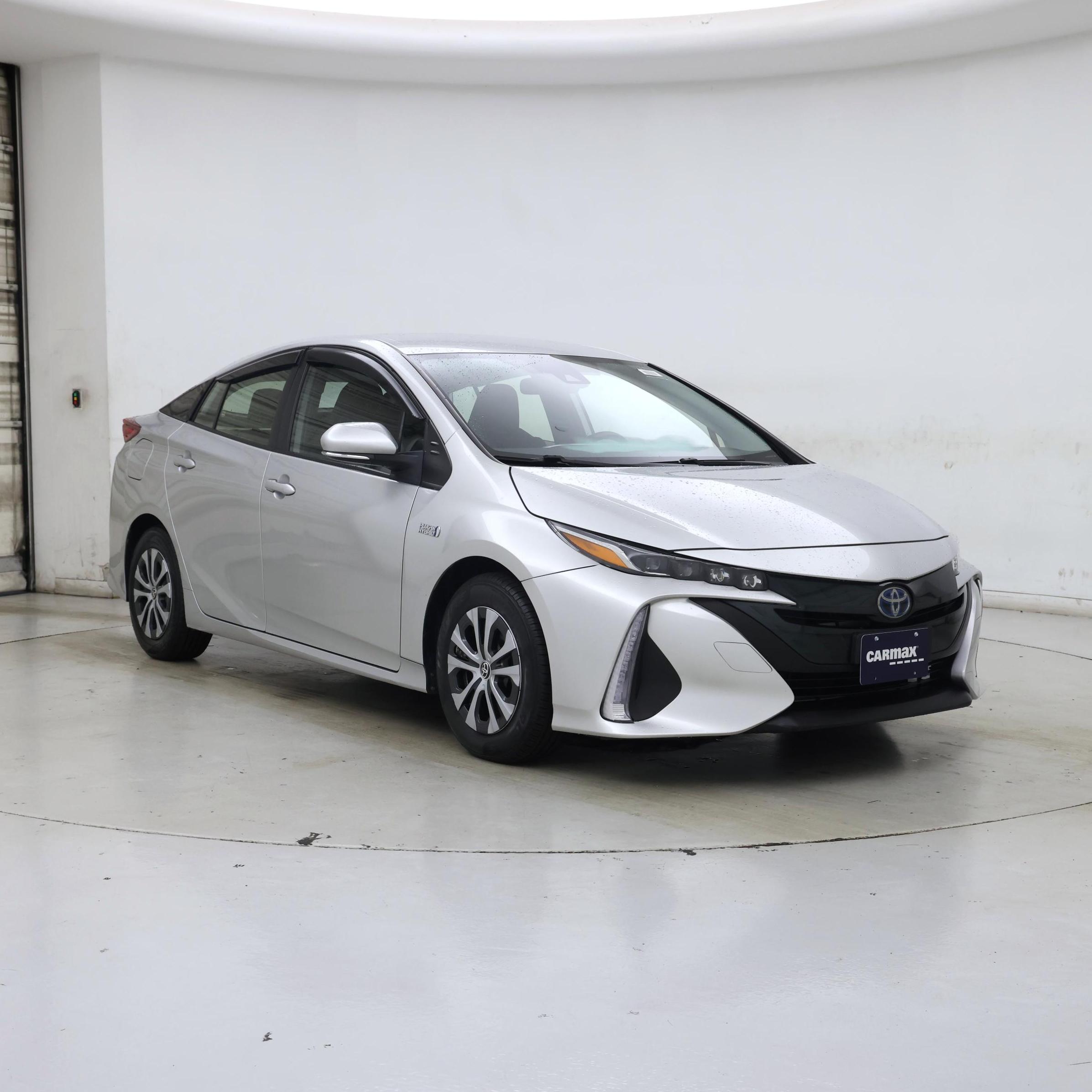 Silver 2021 Toyota Prius Prime Hatchback Front-Wheel Drive Automatic