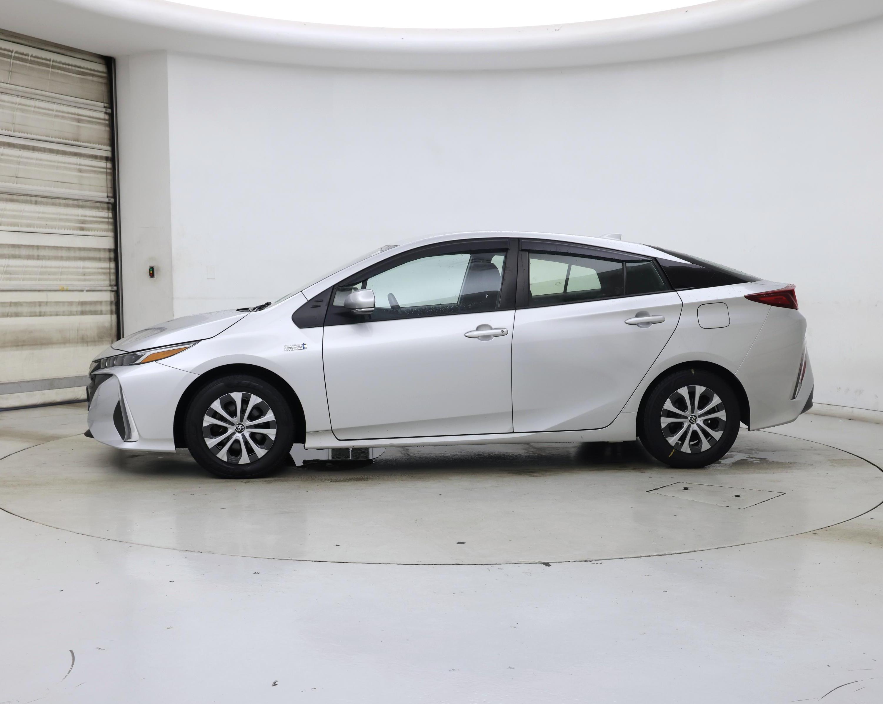 Thumbnail: 2021 Toyota Prius Prime - 3