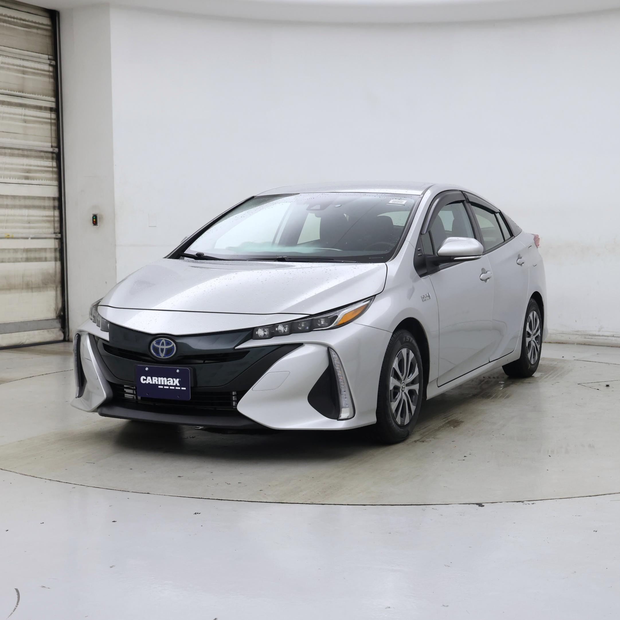 Thumbnail: 2021 Toyota Prius Prime - 4