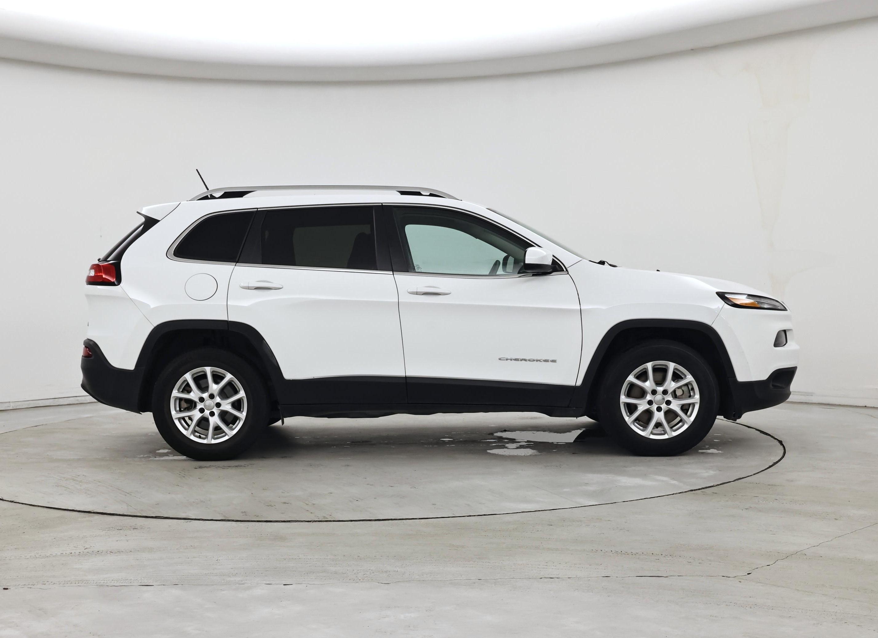 Thumbnail: 2018 Jeep Cherokee - 7