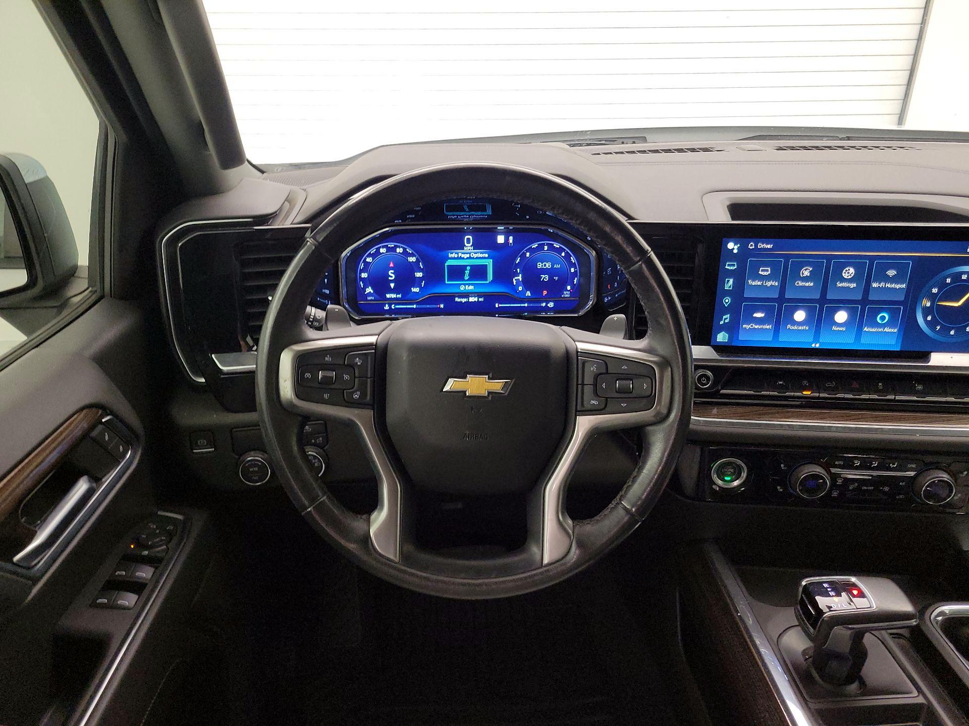 Thumbnail: 2022 Chevrolet Silverado 1500 - 10