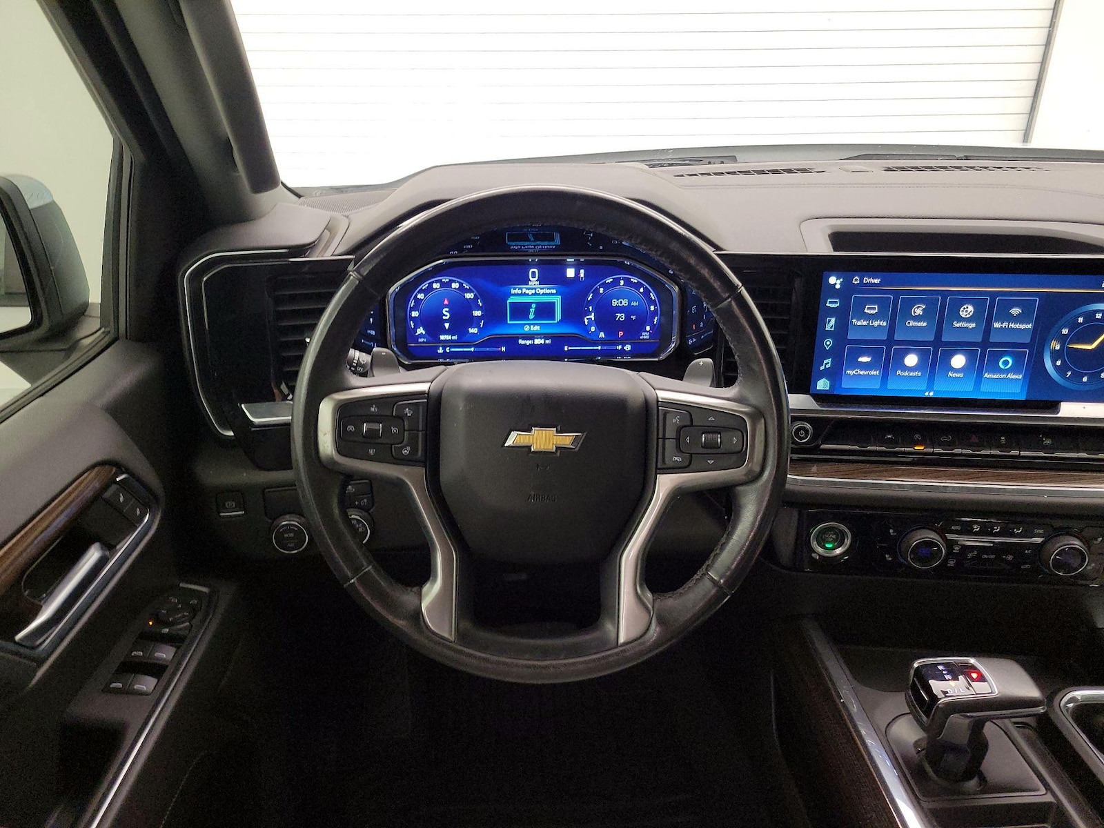 2022 Chevrolet Silverado 1500 LT - Photo 11