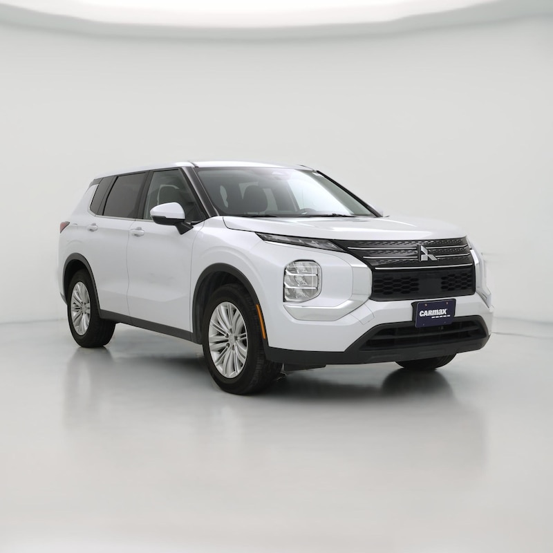 2024 Mitsubishi Outlander ES