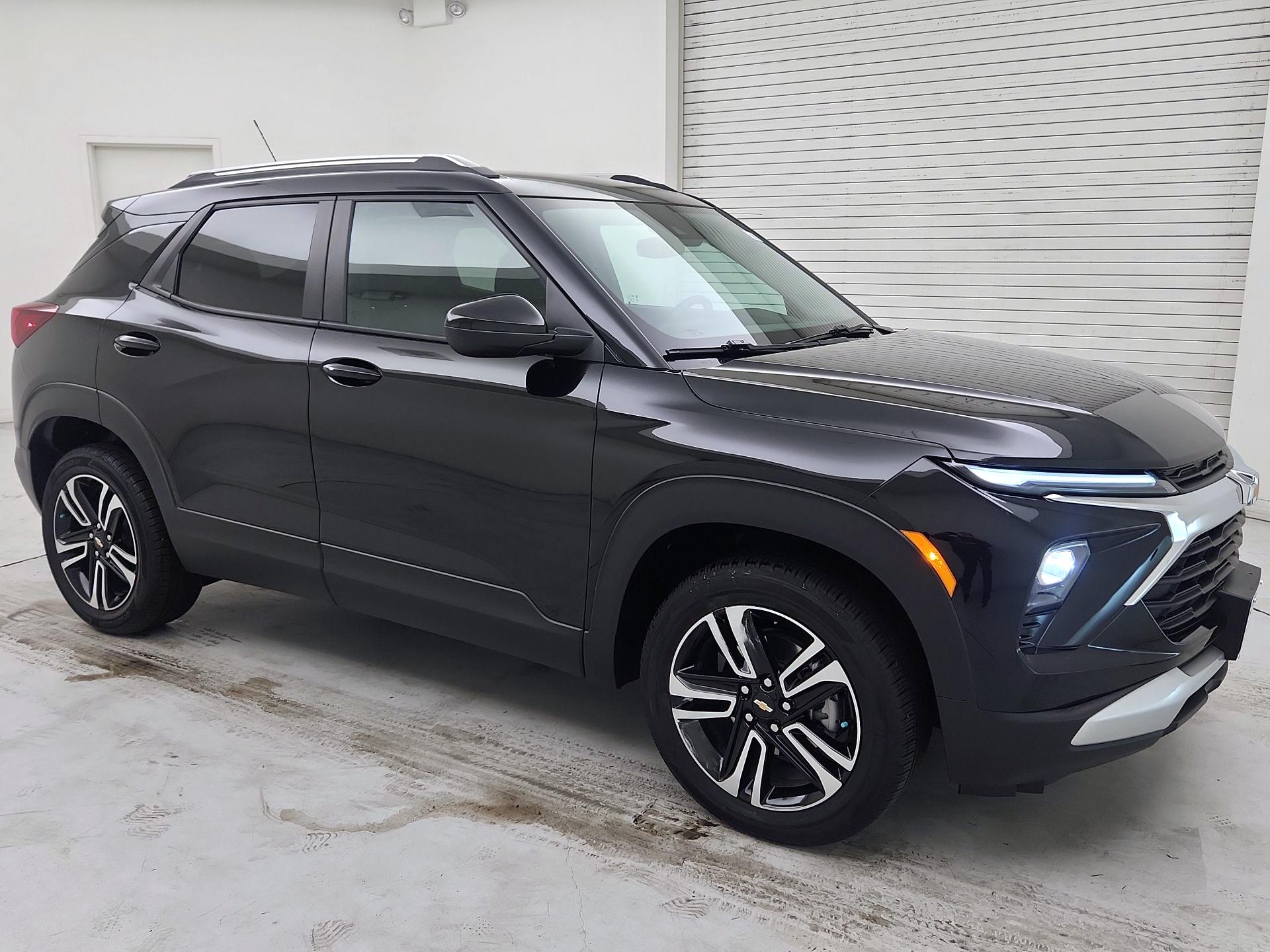 Thumbnail: 2024 Chevrolet TrailBlazer - 1