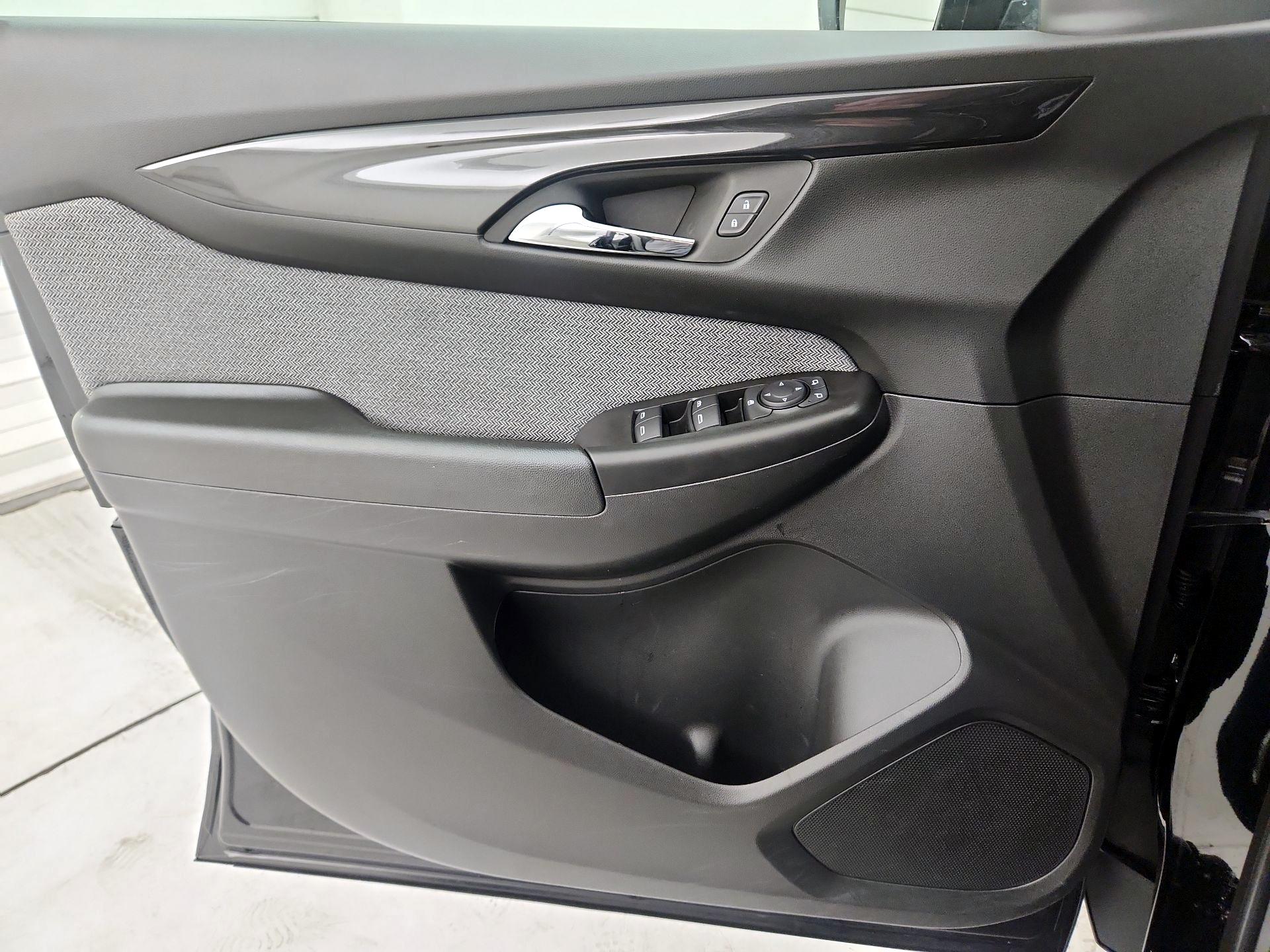 Thumbnail: 2024 Chevrolet TrailBlazer - 10