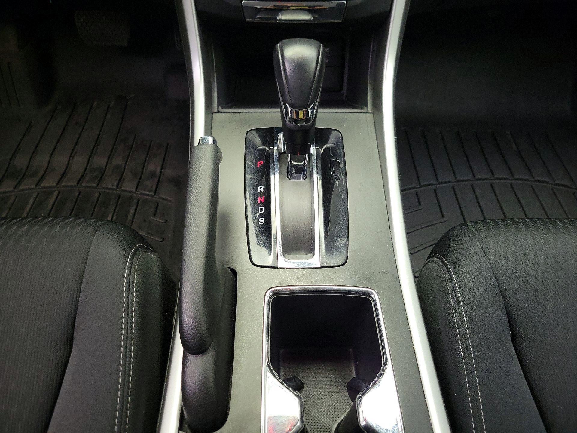 Thumbnail: 2014 Honda Accord - 17