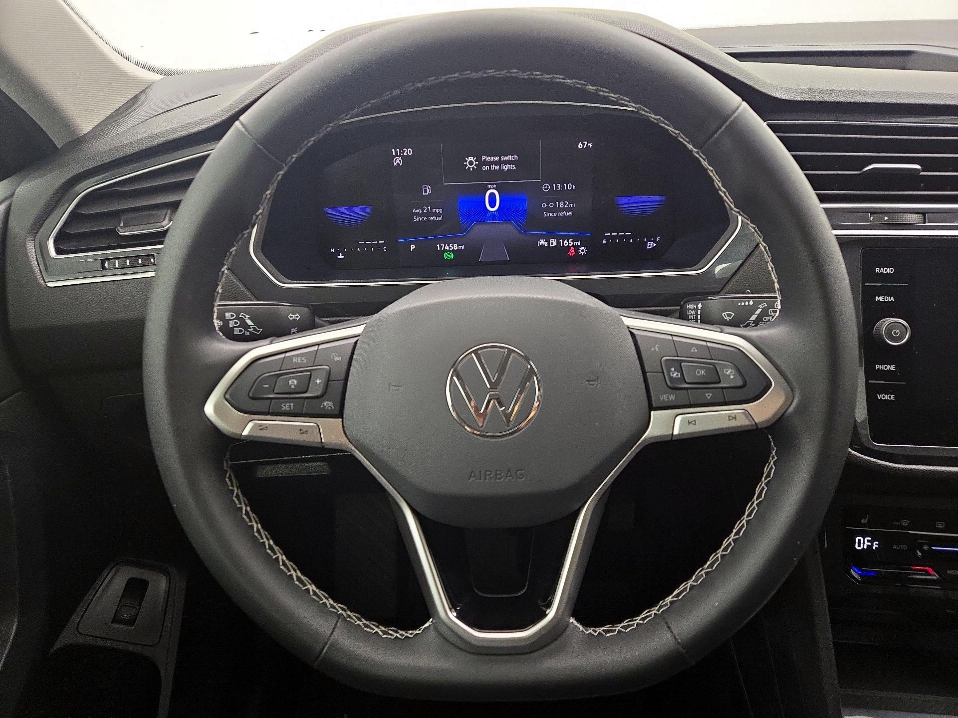 Thumbnail: 2024 Volkswagen Tiguan - 10