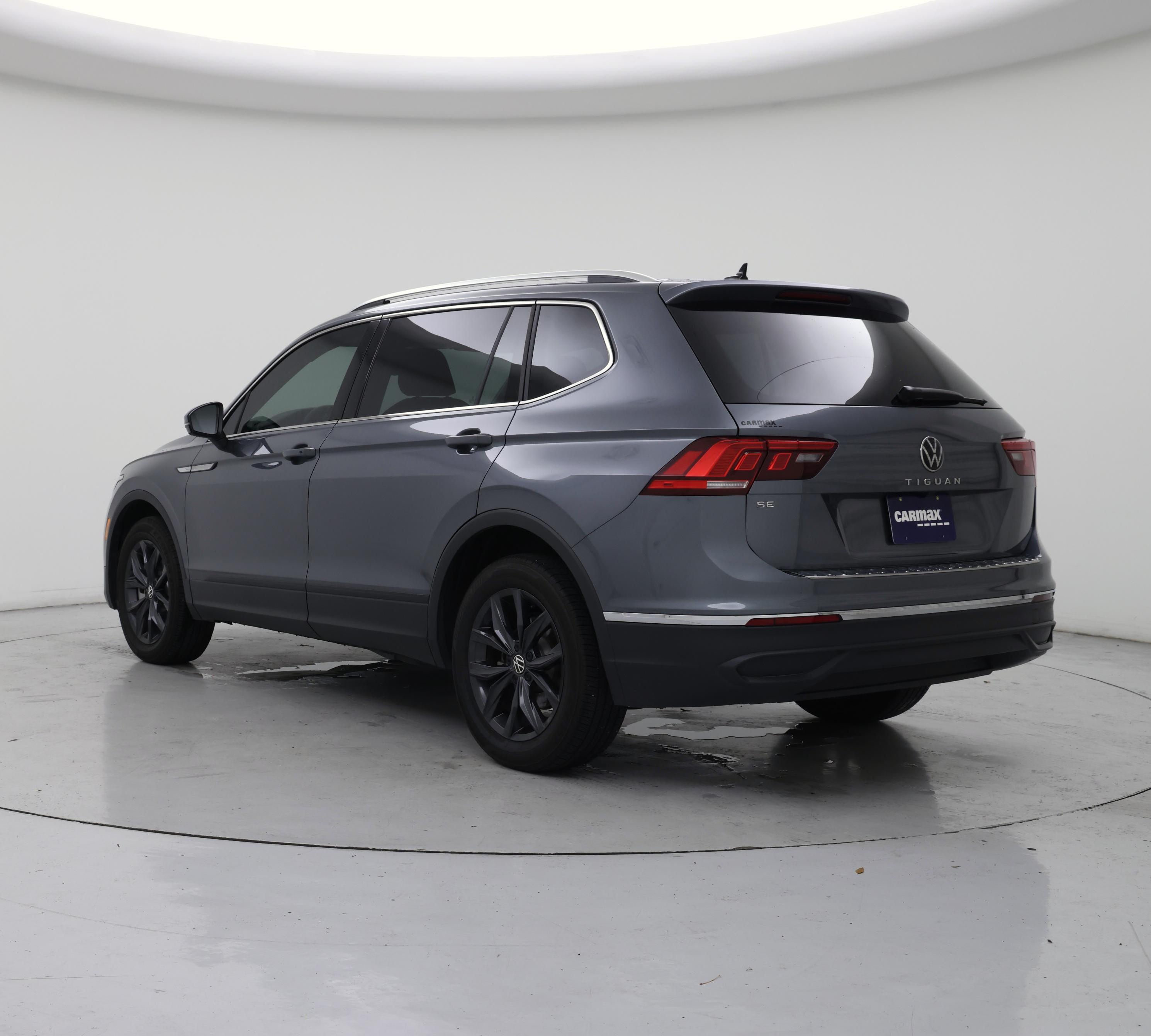 Thumbnail: 2024 Volkswagen Tiguan - 2