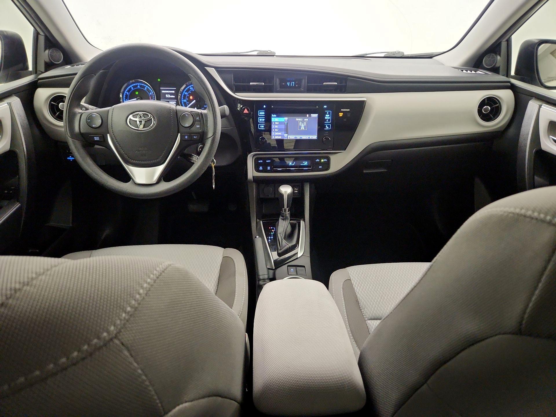 Thumbnail: 2017 Toyota Corolla - 8