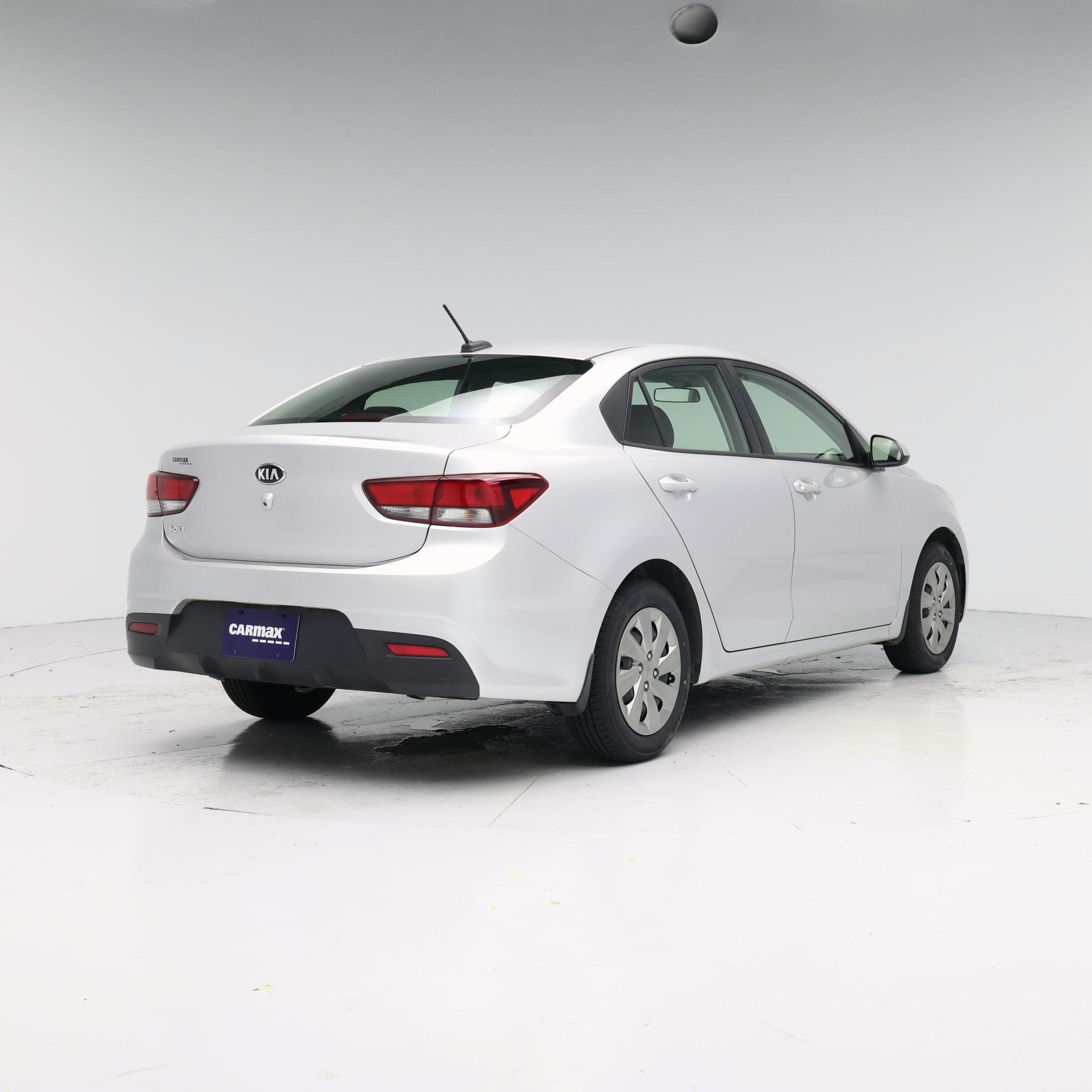 Thumbnail: 2020 Kia Rio - 8