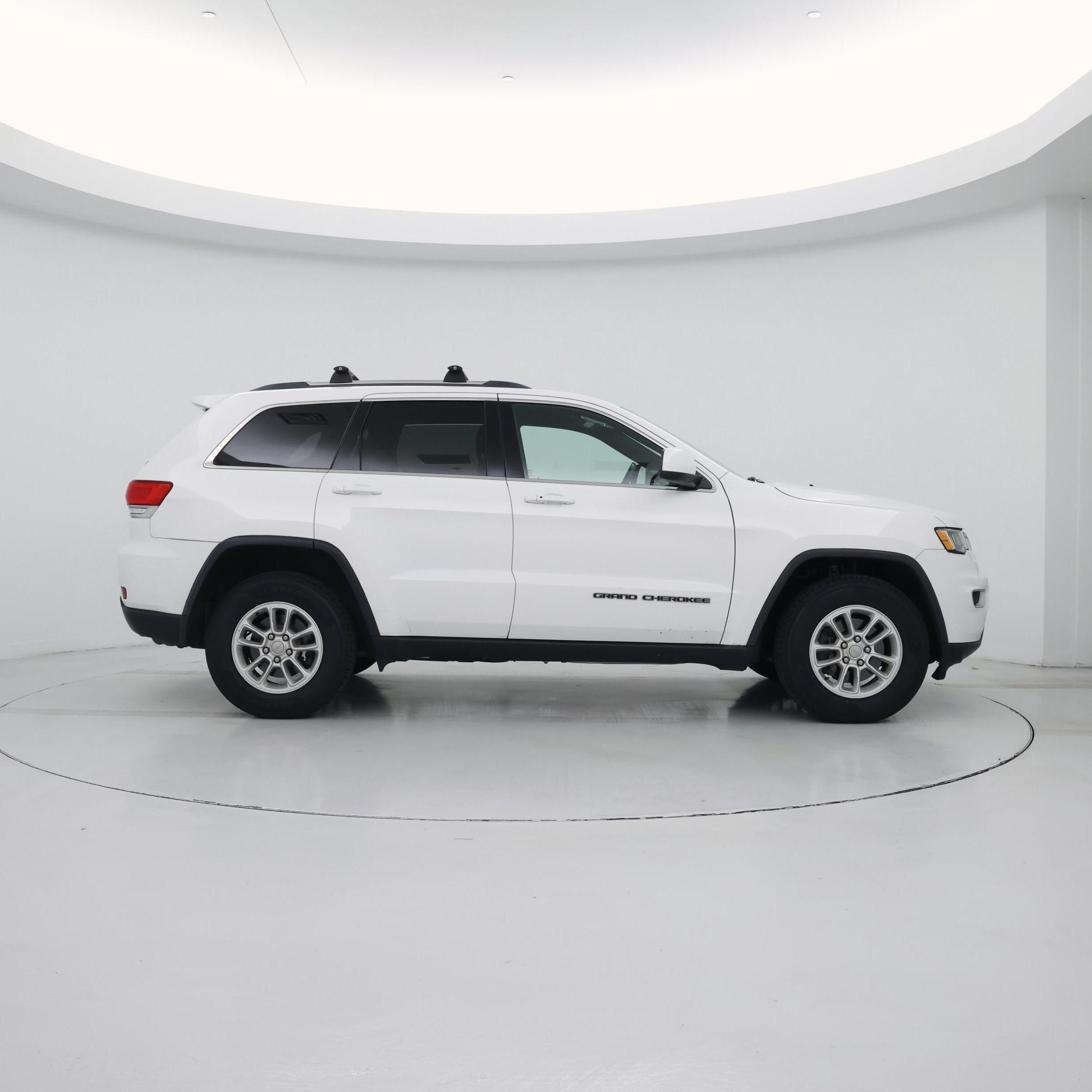 Thumbnail: 2018 Jeep Grand Cherokee - 7