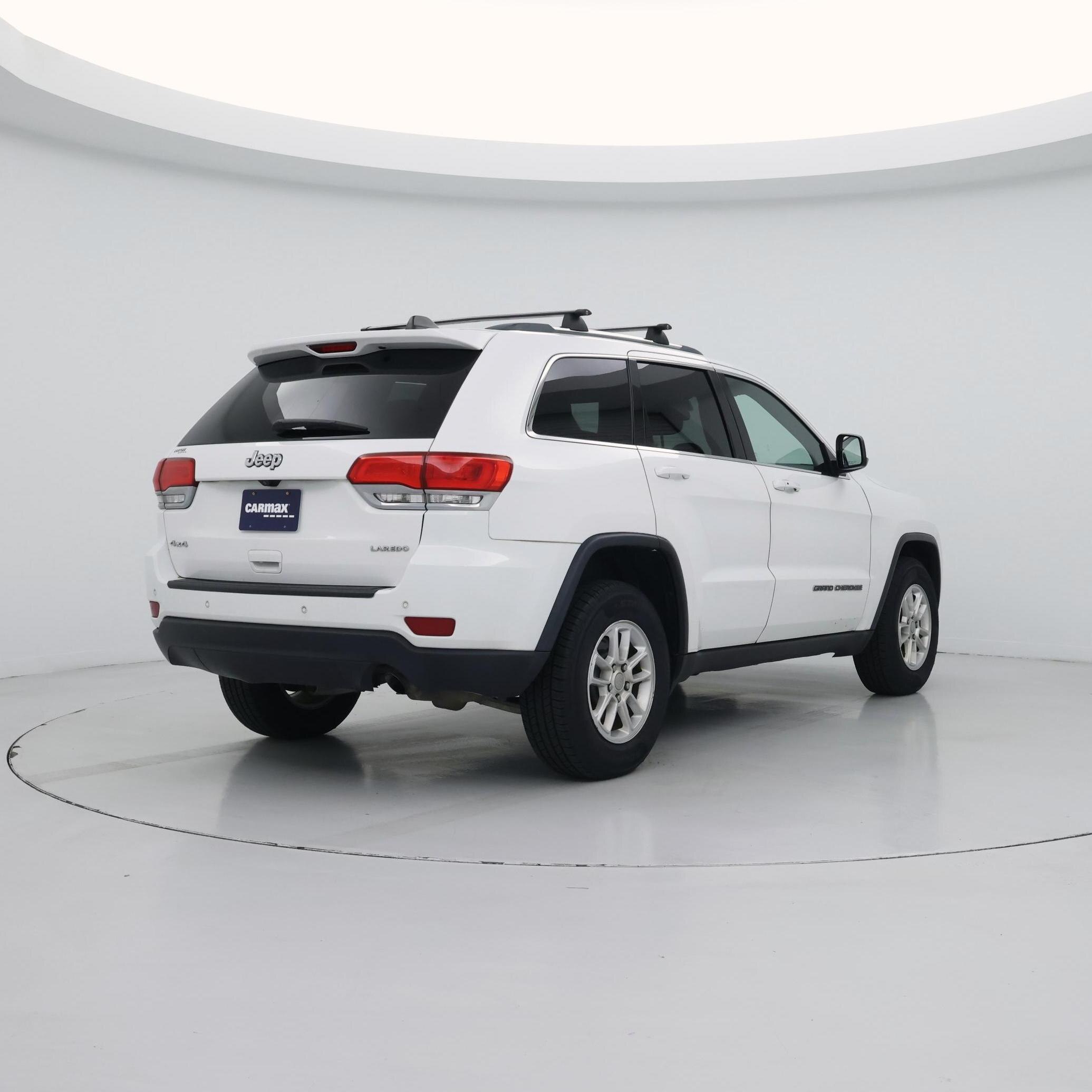 Thumbnail: 2018 Jeep Grand Cherokee - 8