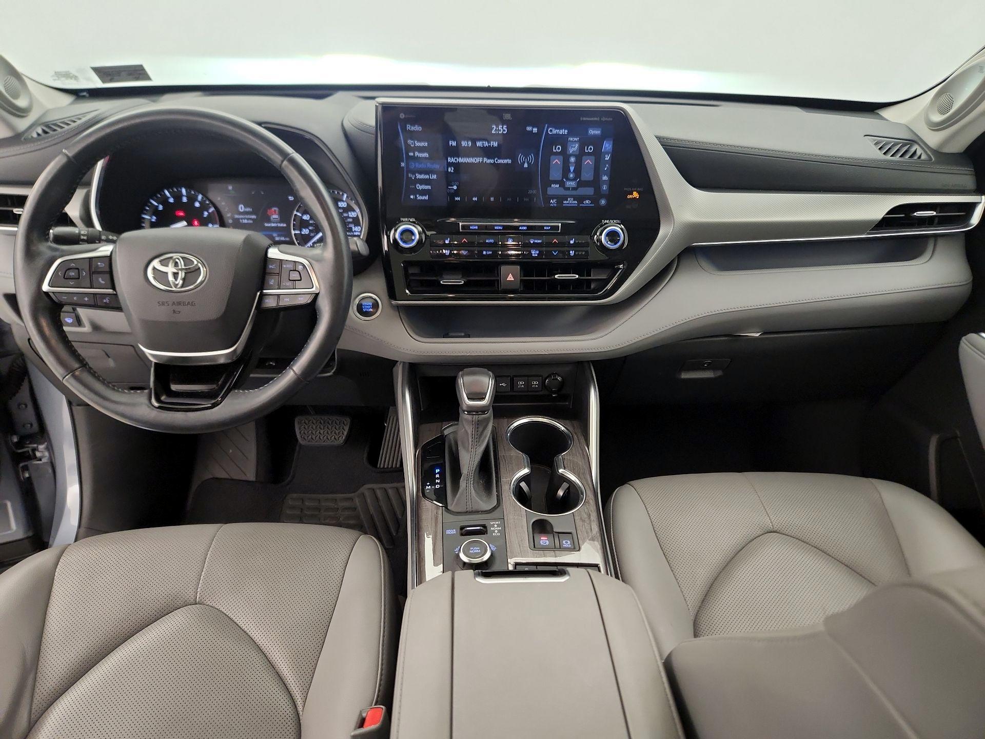 Thumbnail: 2021 Toyota Highlander - 9