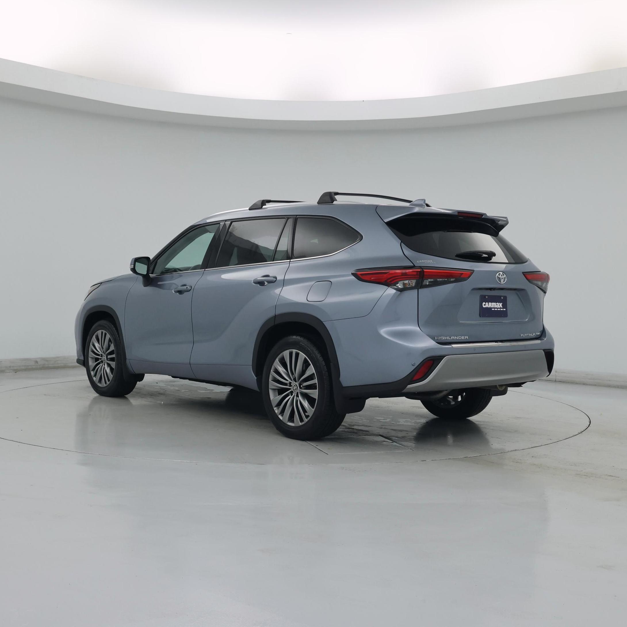 Thumbnail: 2021 Toyota Highlander - 2