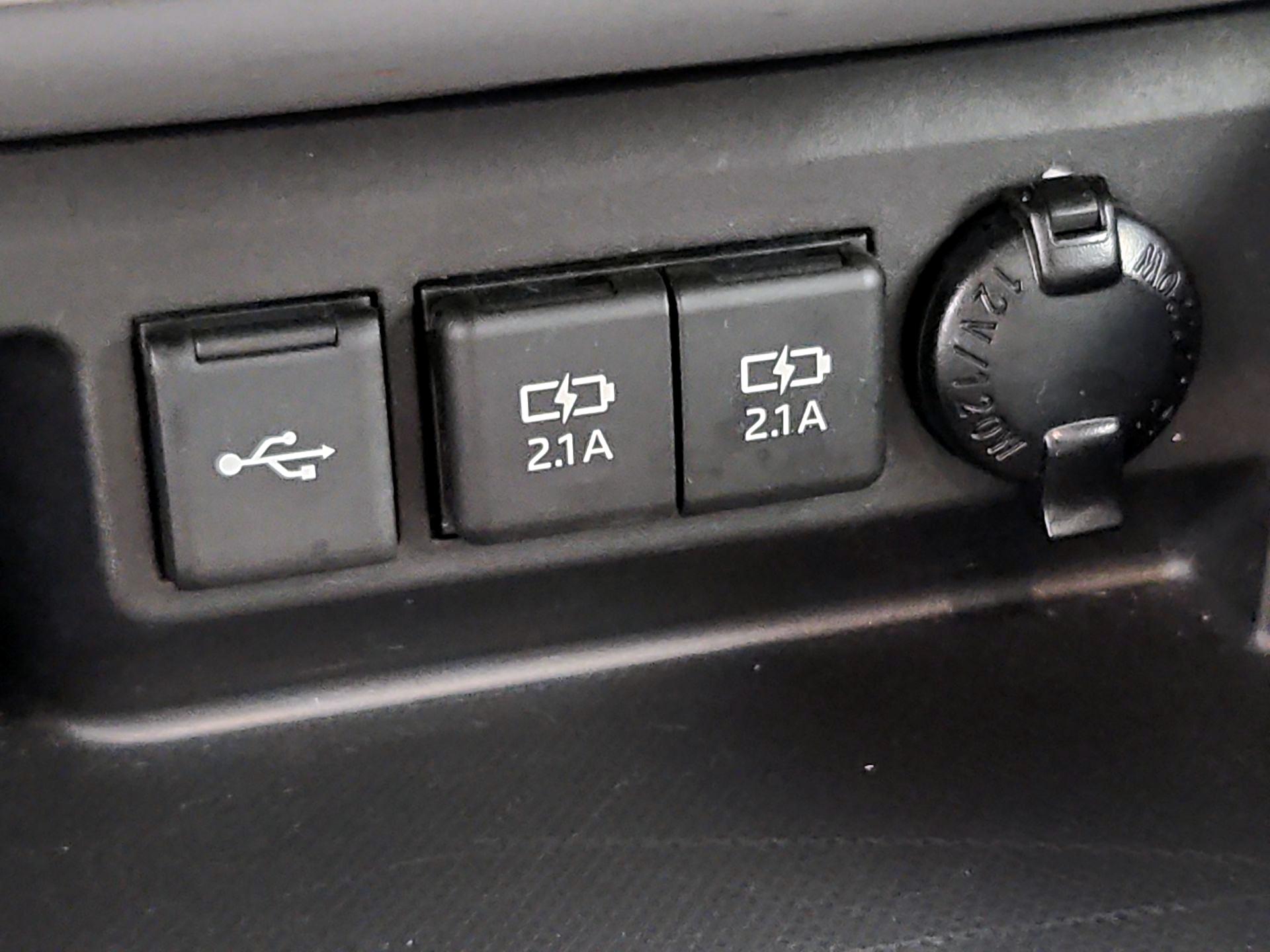 Thumbnail: 2021 Toyota Highlander - 19