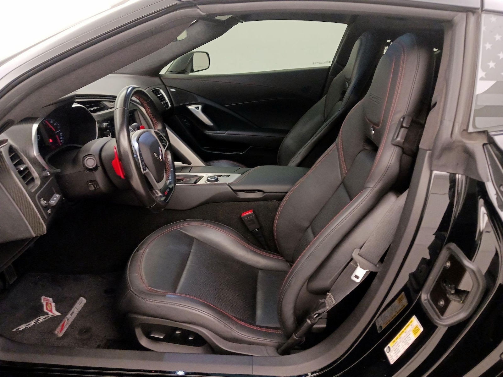 2019 Chevrolet Corvette 3LZ - Photo 12