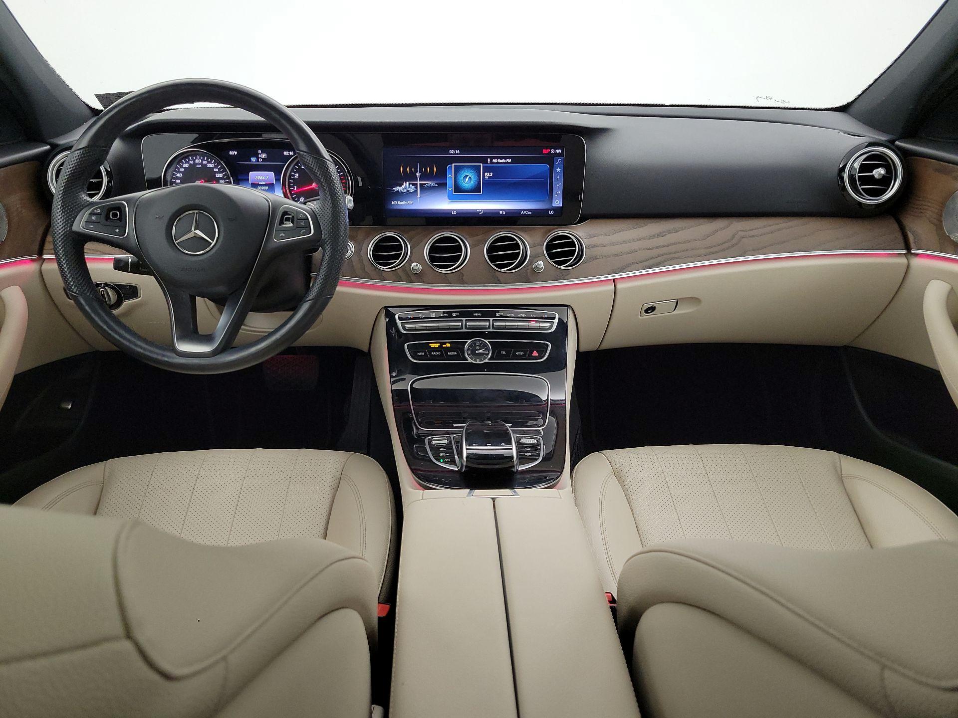 Thumbnail: 2017 Mercedes-Benz E-Class - 9