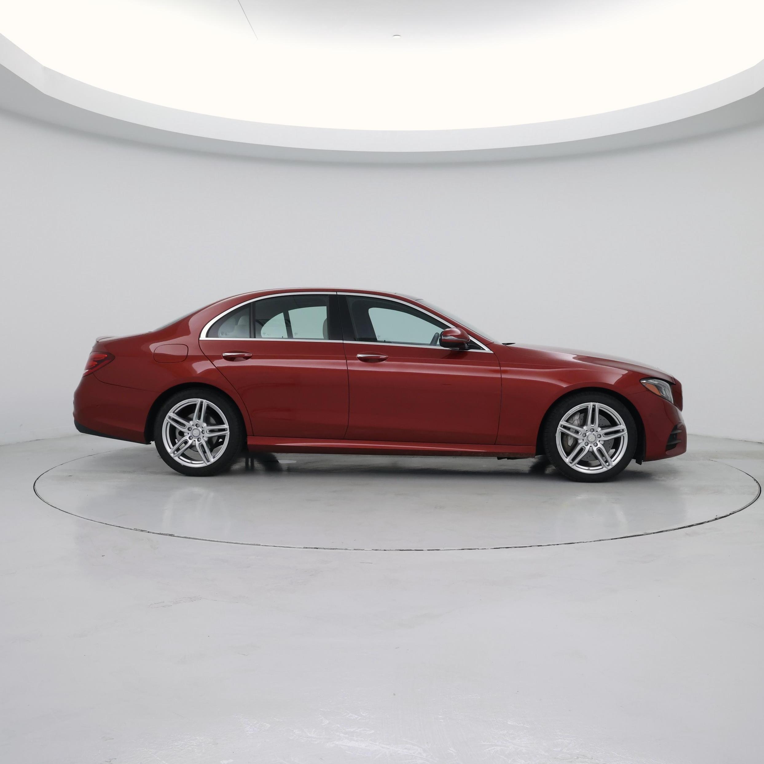 Thumbnail: 2017 Mercedes-Benz E-Class - 7