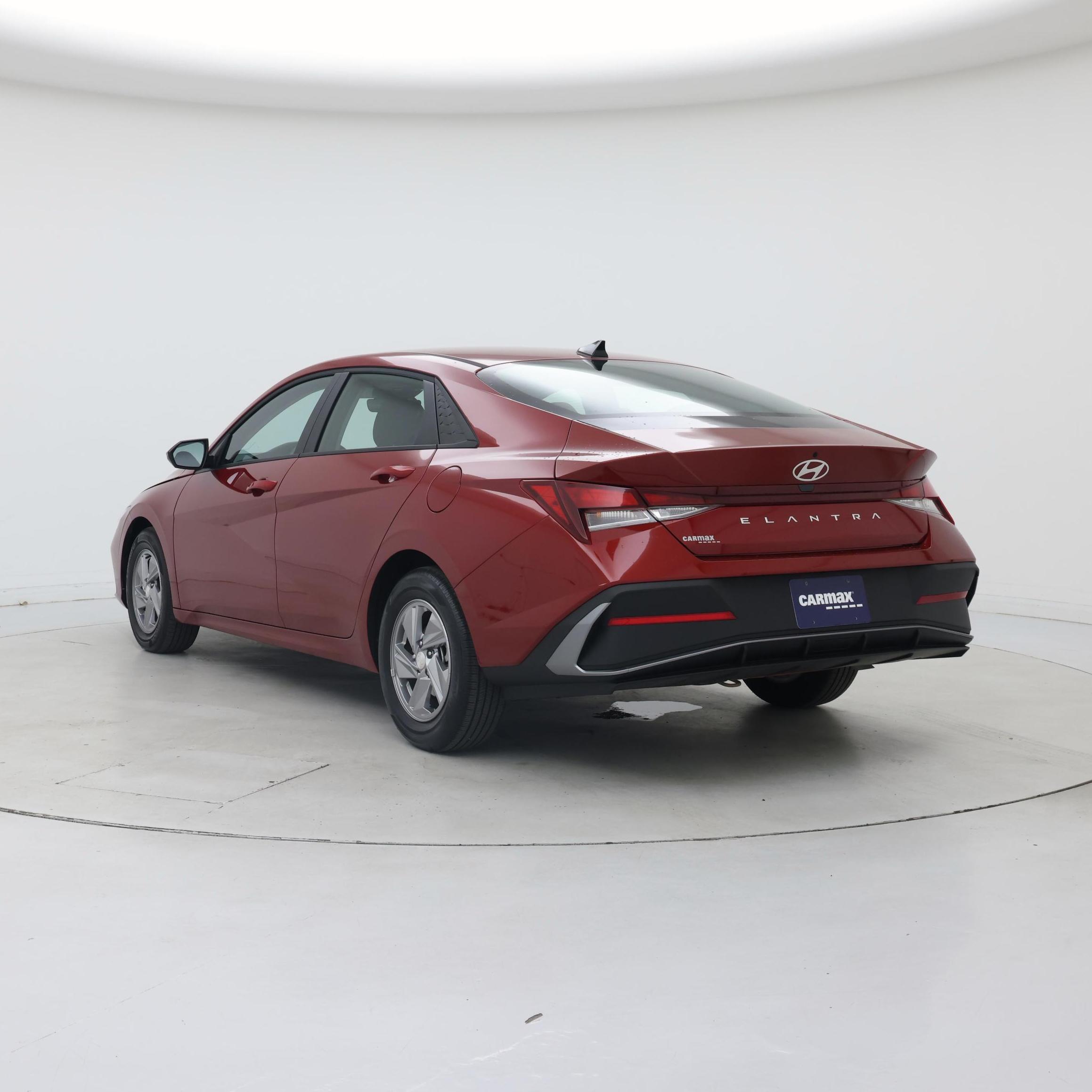 Thumbnail: 2025 Hyundai Elantra - 2