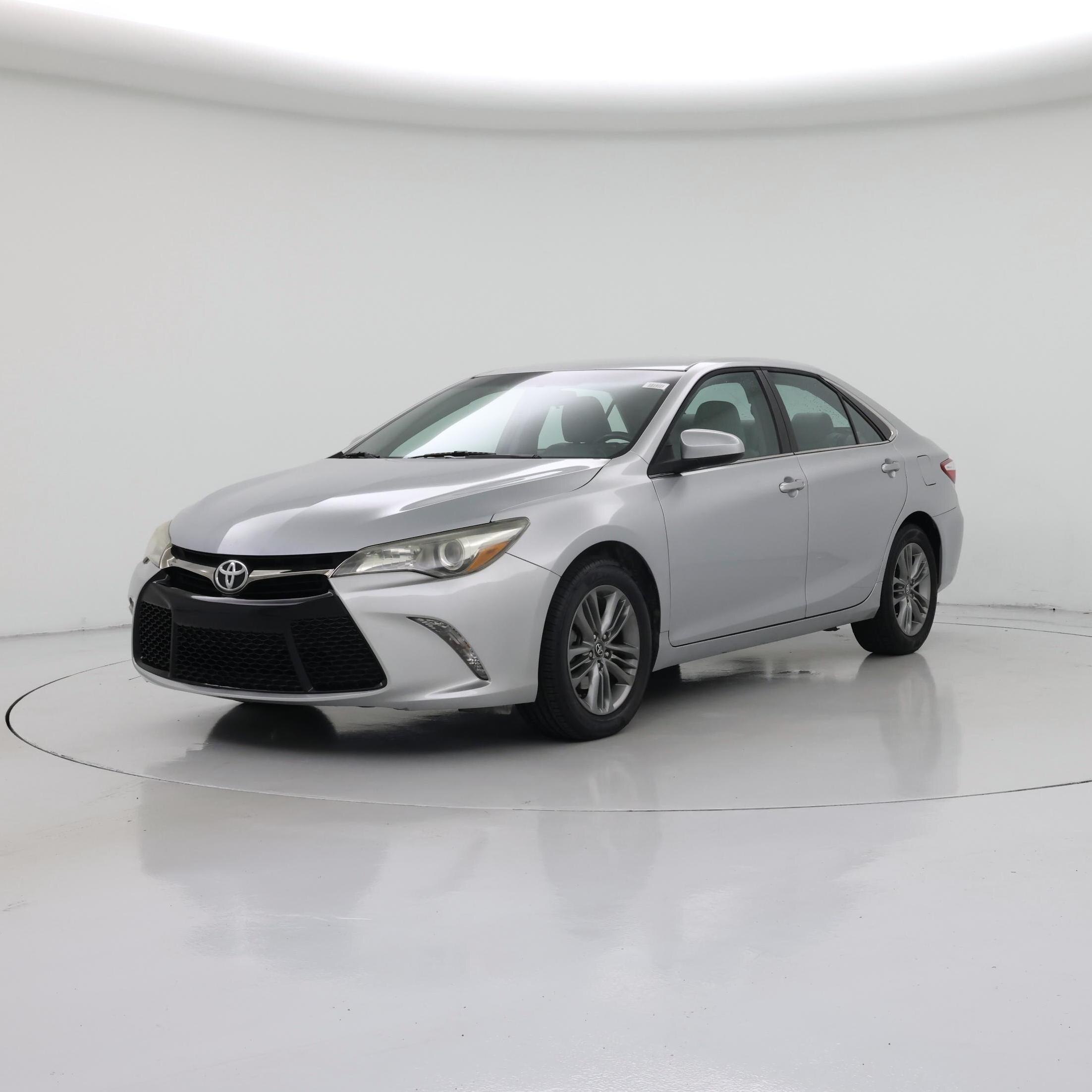 Thumbnail: 2017 Toyota Camry - 4