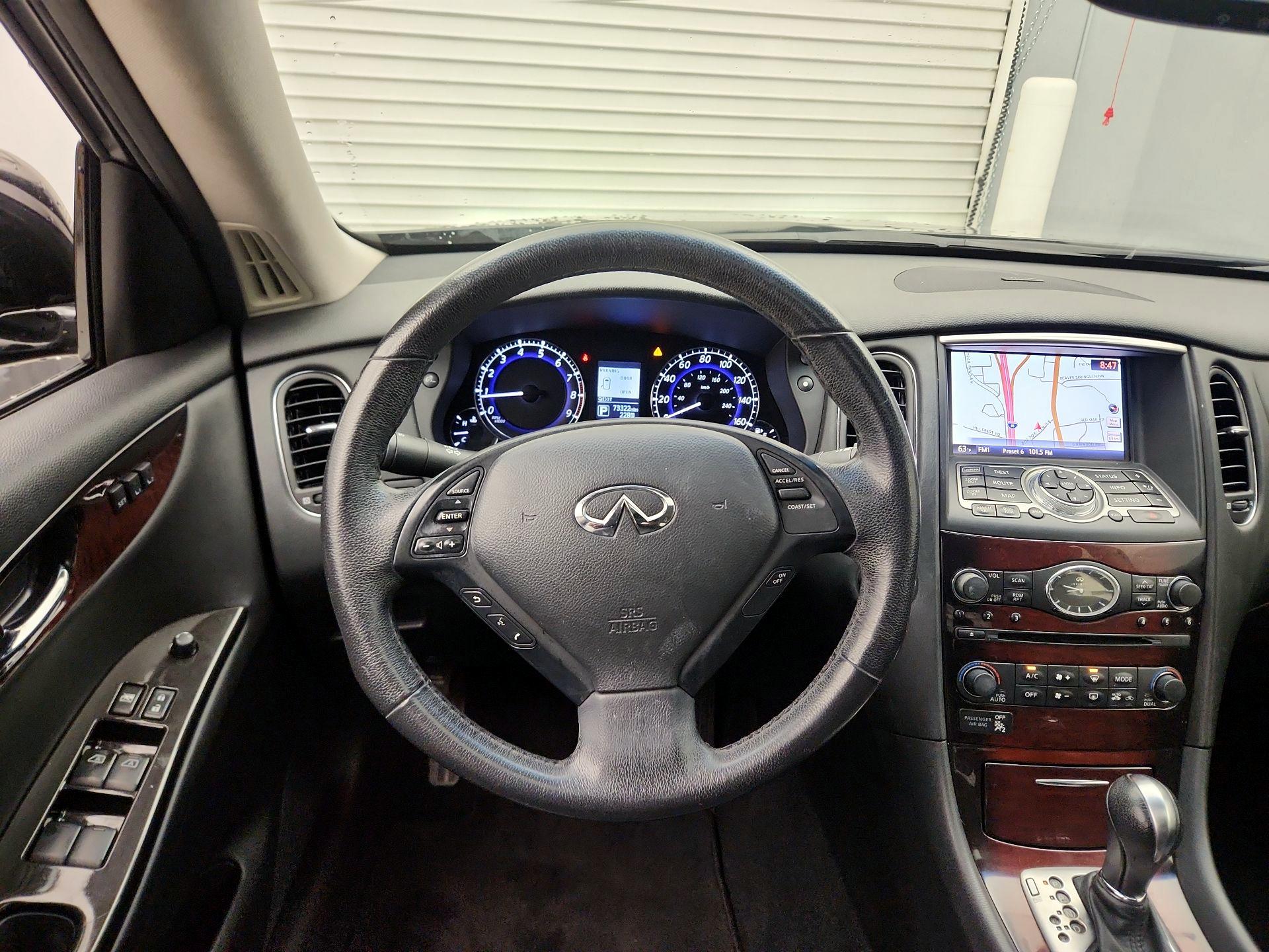 Thumbnail: 2017 INFINITI QX50 - 10