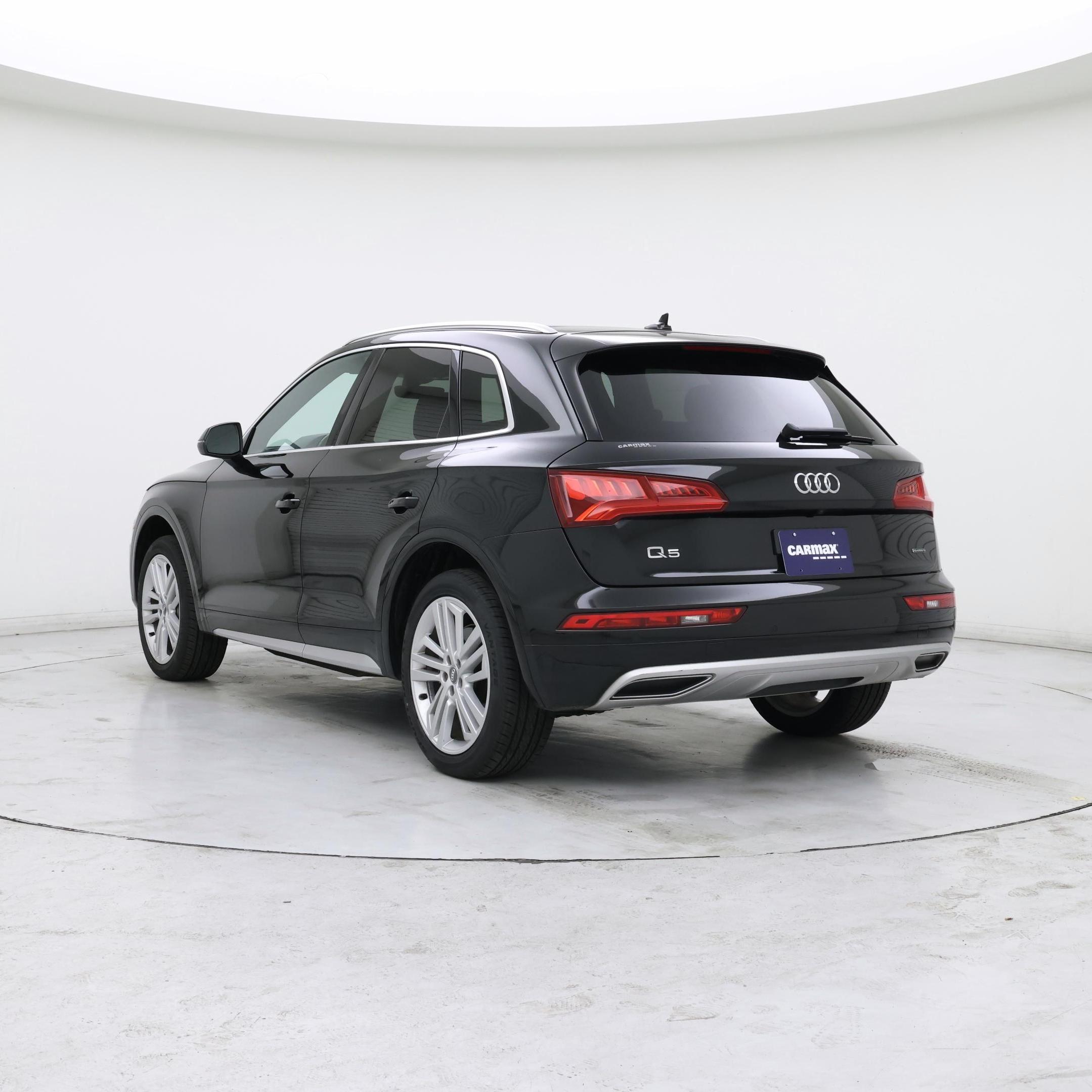 Thumbnail: 2019 Audi Q5 - 2