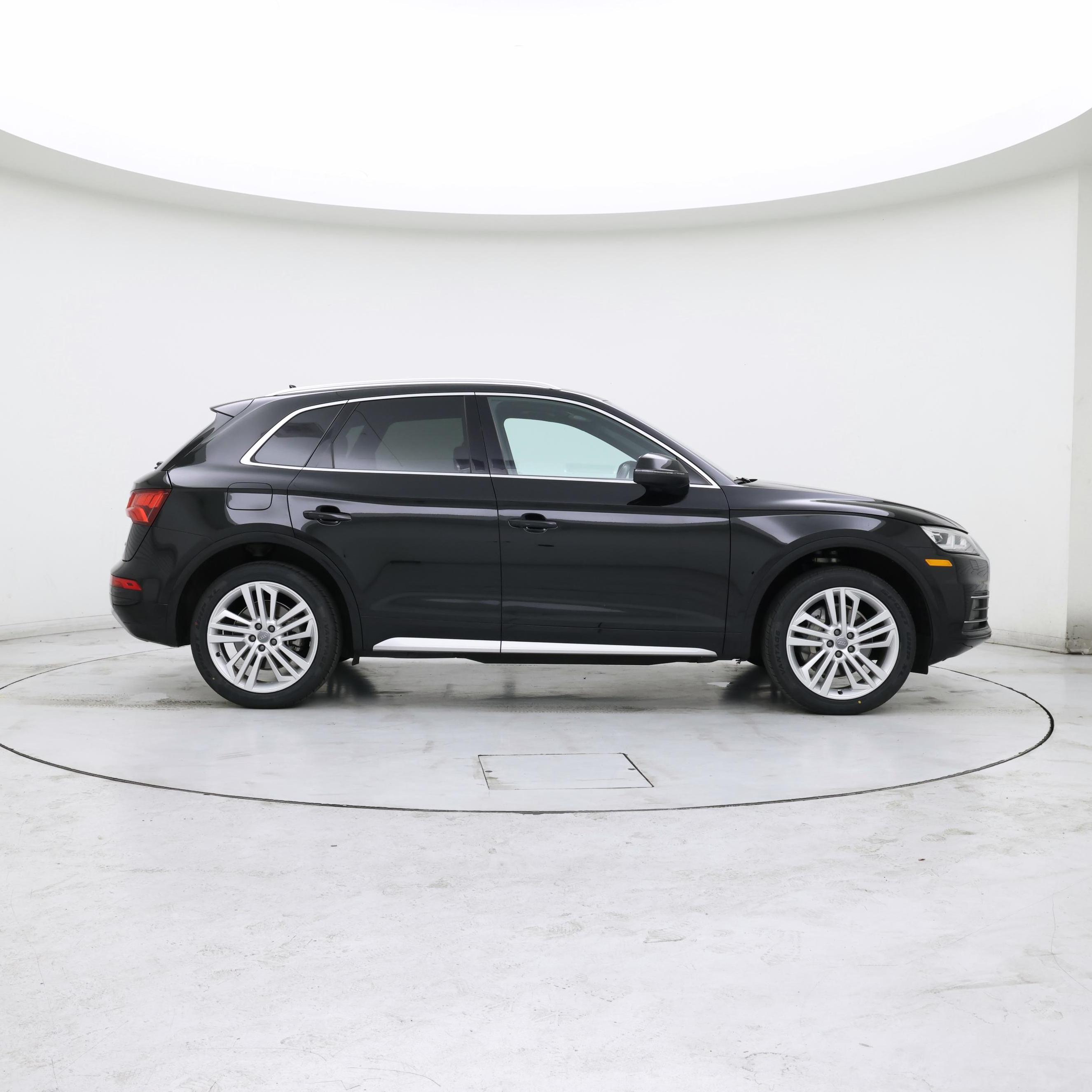 Thumbnail: 2019 Audi Q5 - 7