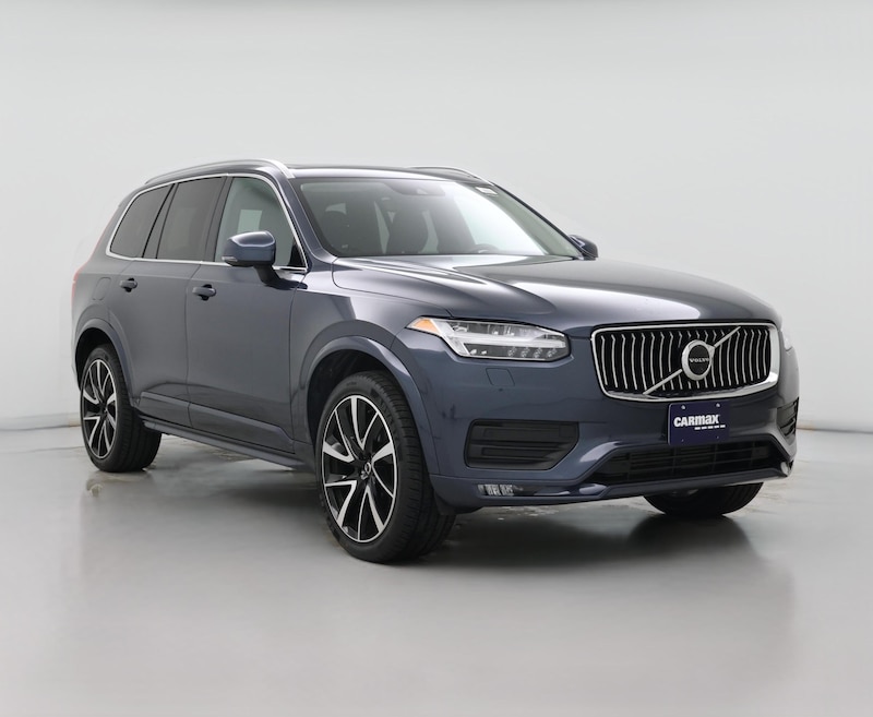 2022 Volvo XC90 T6 Momentum