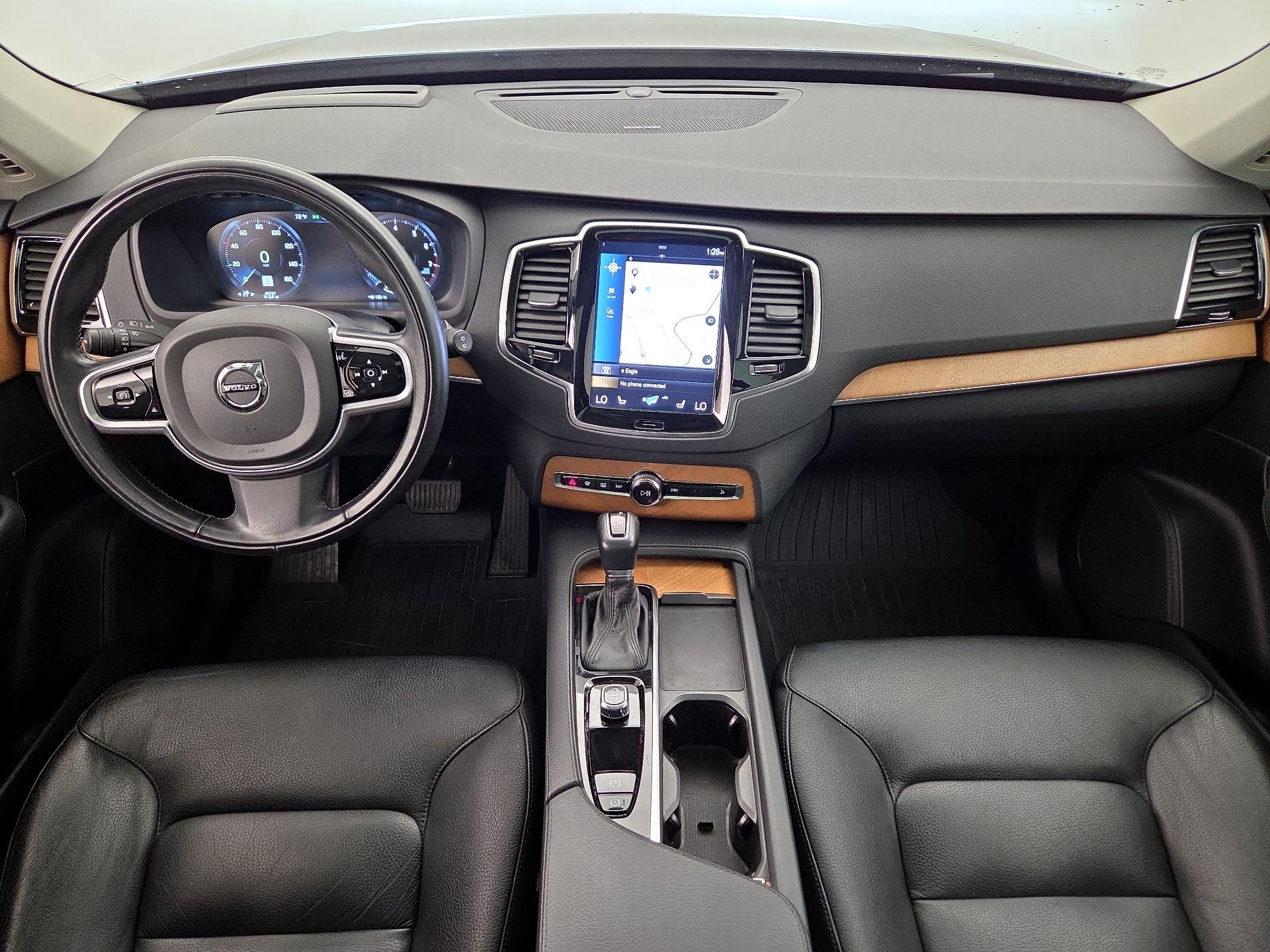 Thumbnail: 2022 Volvo XC90 - 9