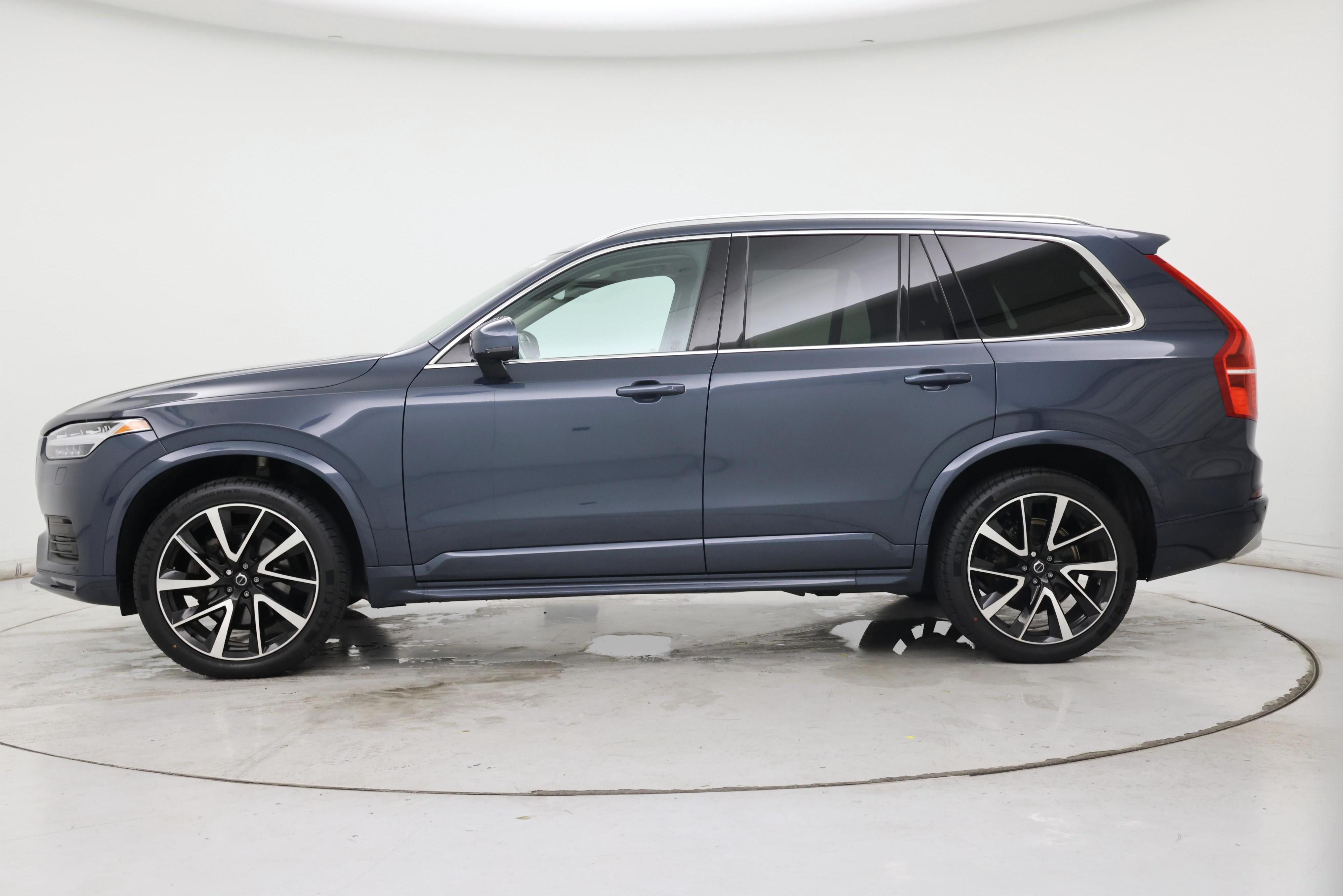 Thumbnail: 2022 Volvo XC90 - 3