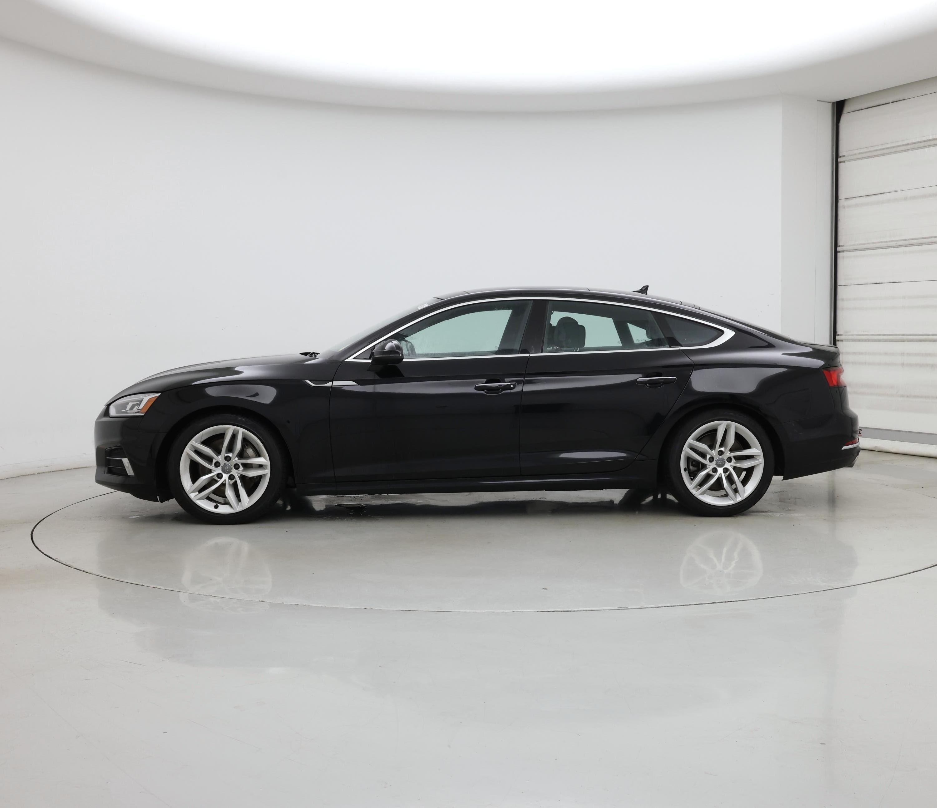 Thumbnail: 2019 Audi A5 - 3