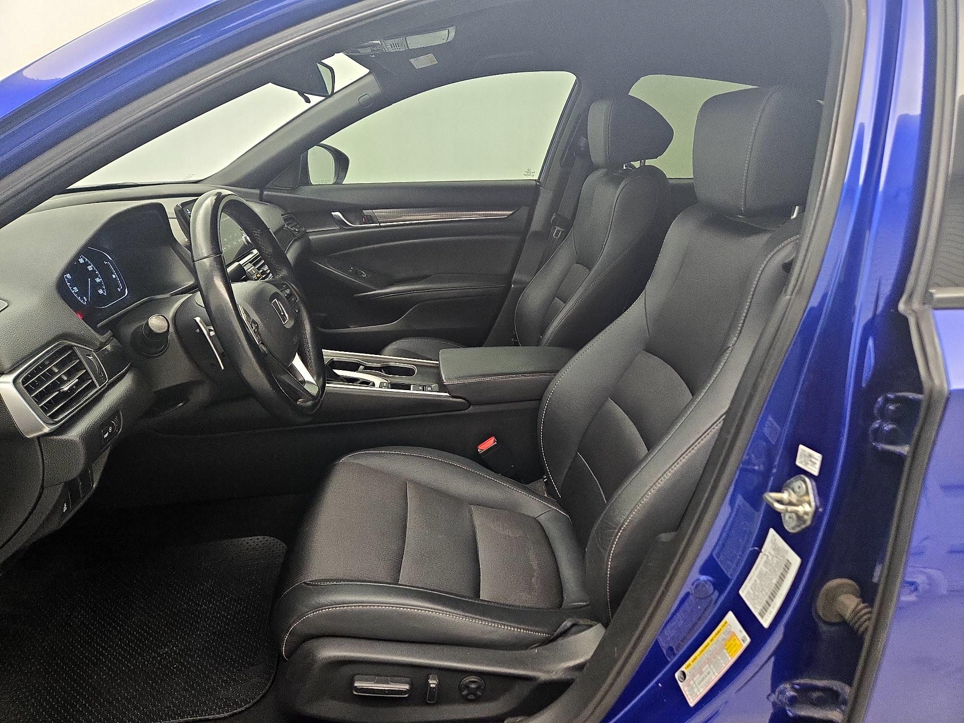 Thumbnail: 2019 Honda Accord - 11