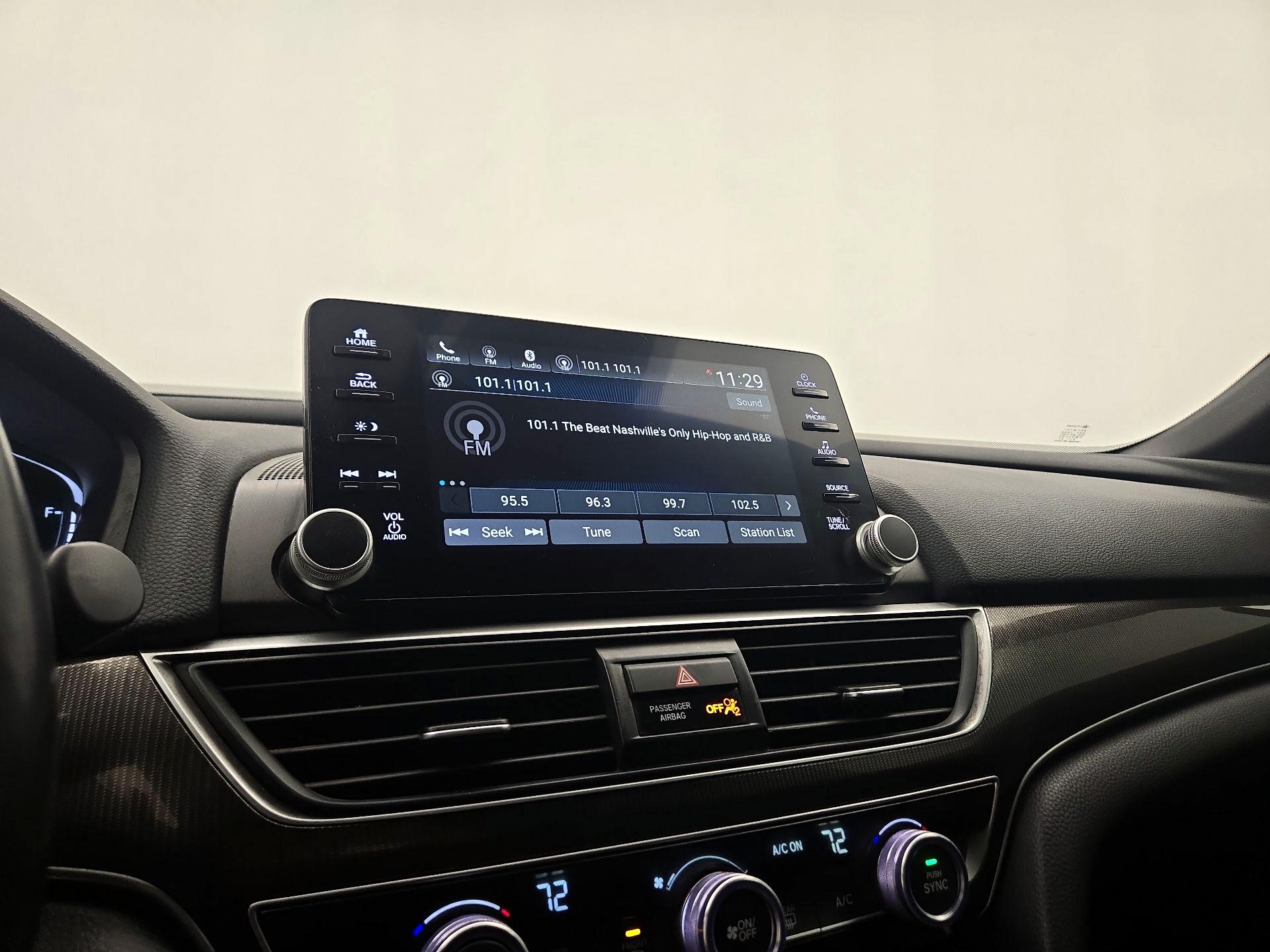 Thumbnail: 2019 Honda Accord - 15