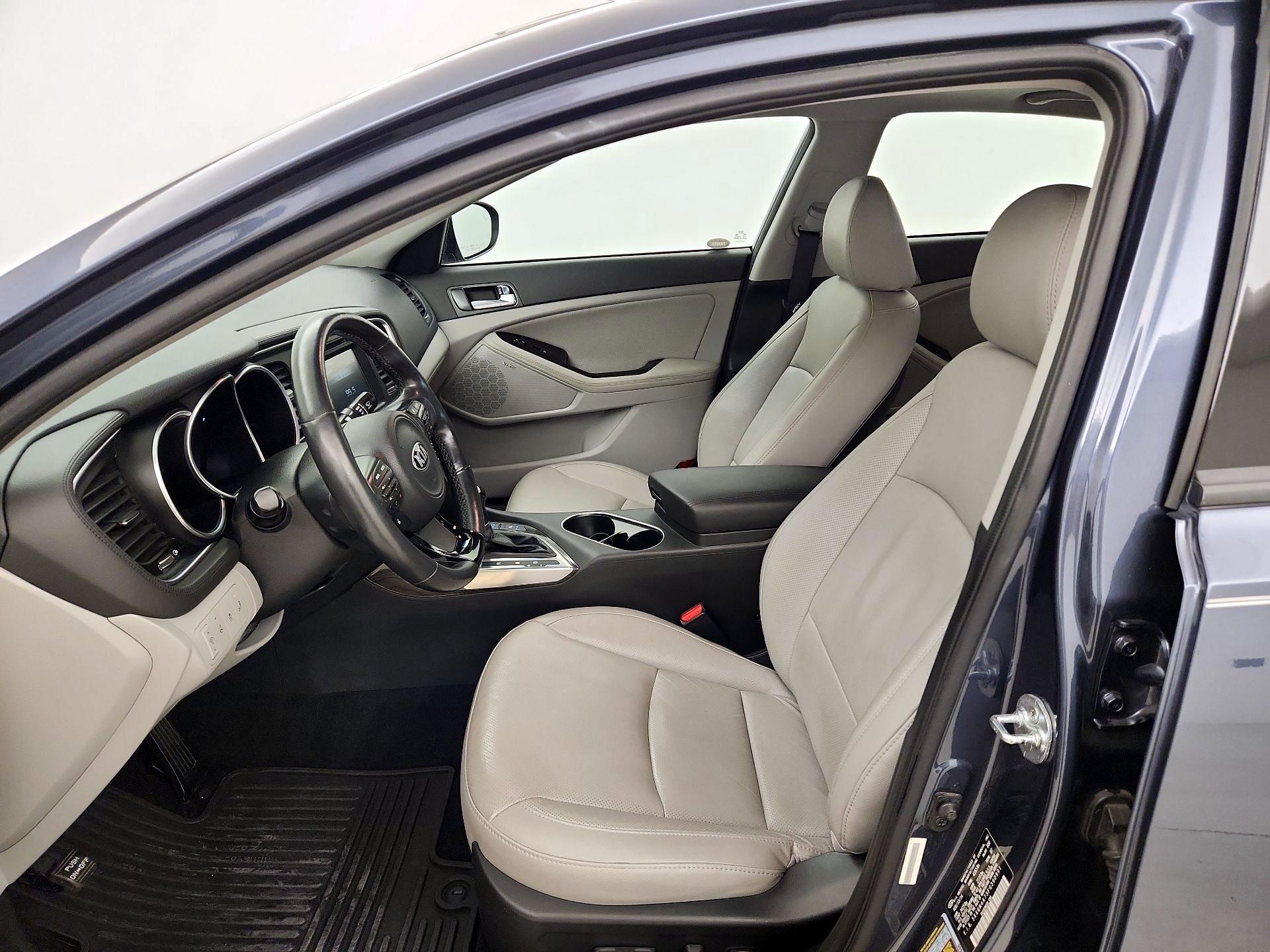 Thumbnail: 2015 Kia Optima - 11