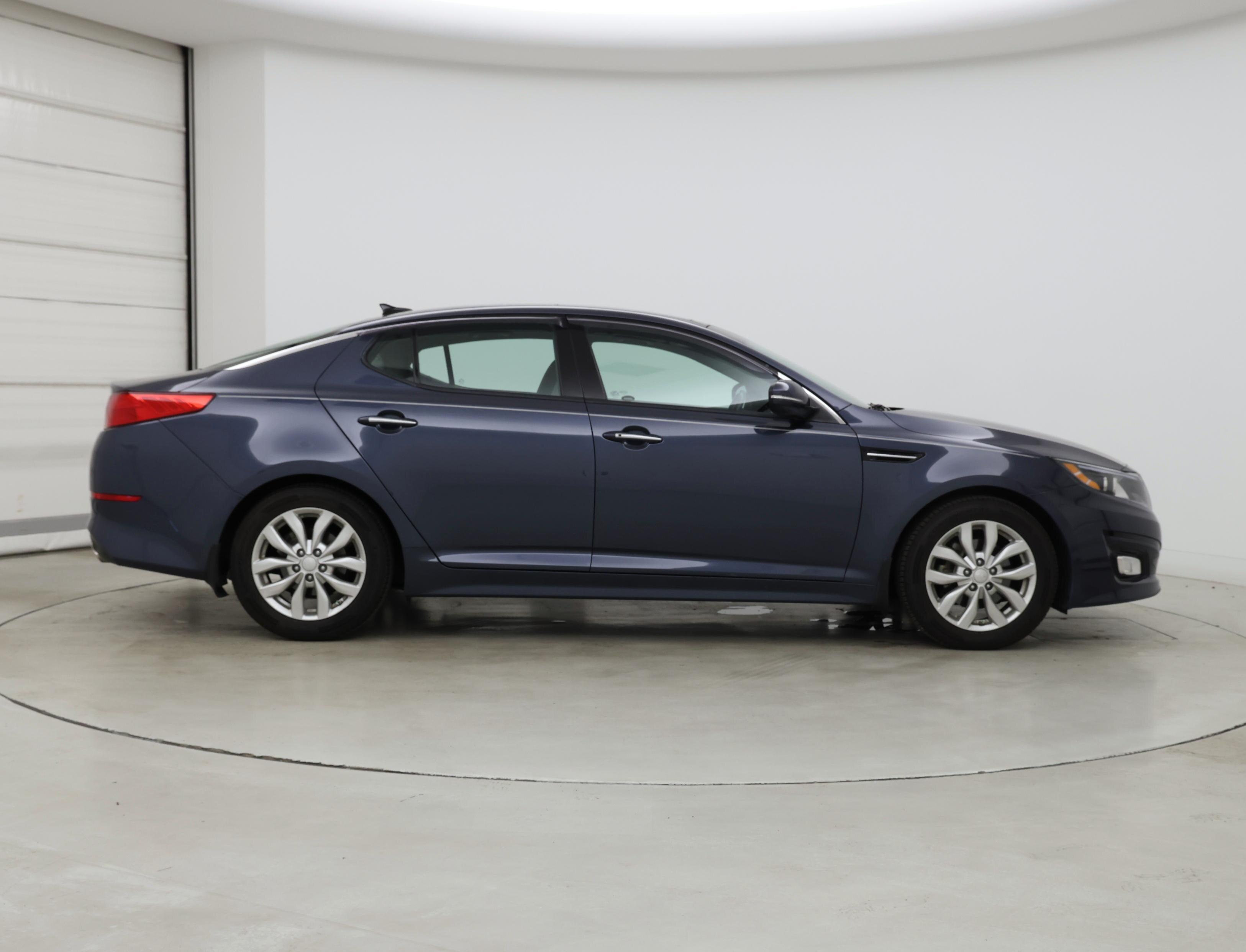 Thumbnail: 2015 Kia Optima - 7