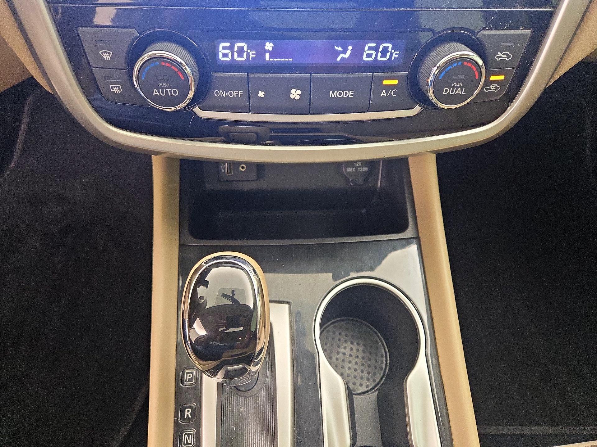 Thumbnail: 2018 Nissan Altima - 17