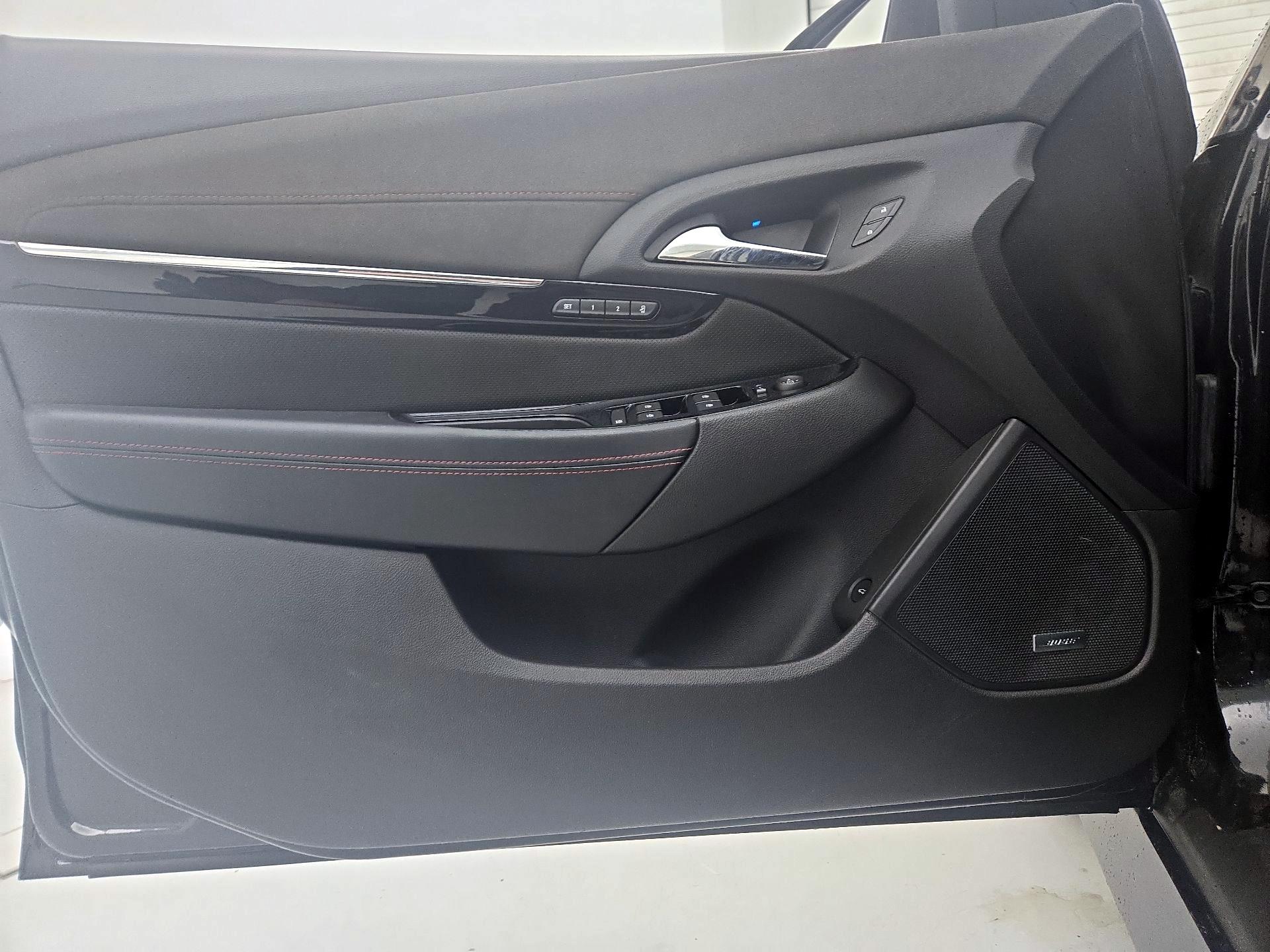 Thumbnail: 2016 Chevrolet  - 12