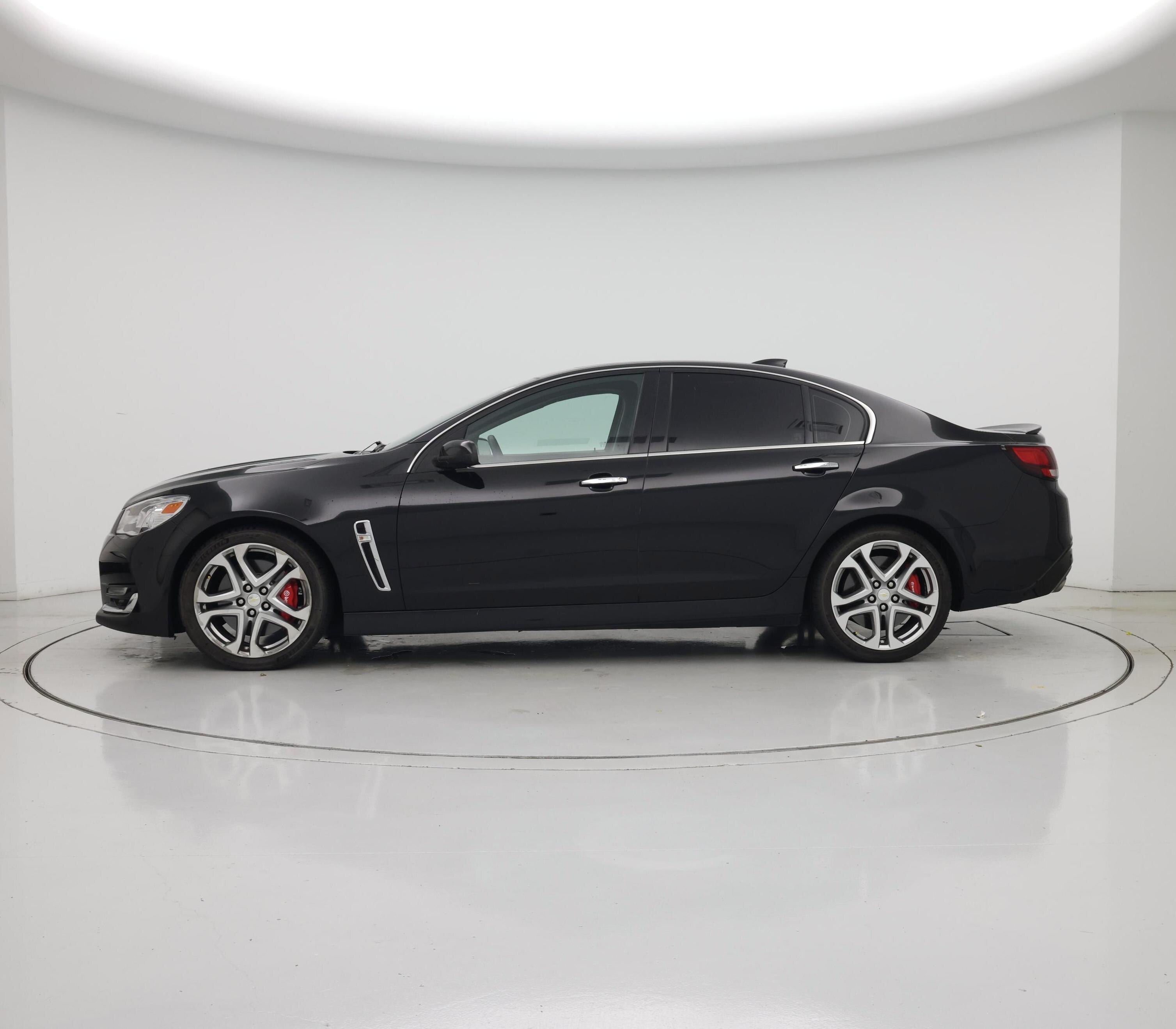 Thumbnail: 2016 Chevrolet  - 3