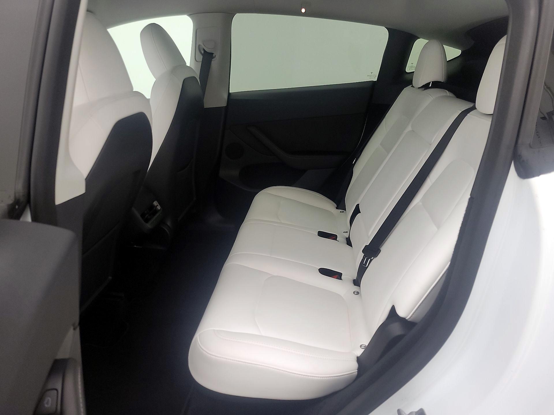 Thumbnail: 2023 Tesla Model Y - 18