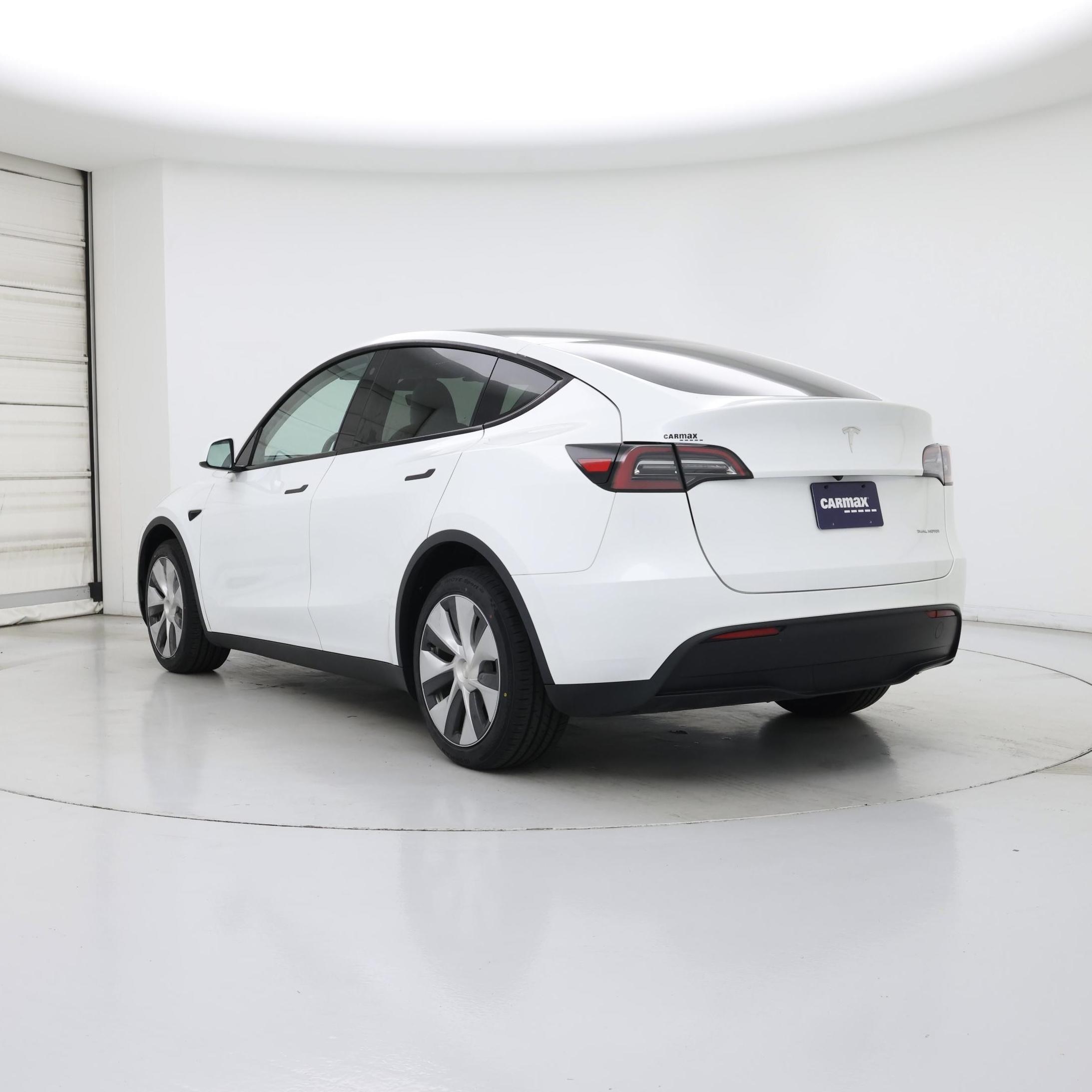 Thumbnail: 2023 Tesla Model Y - 2