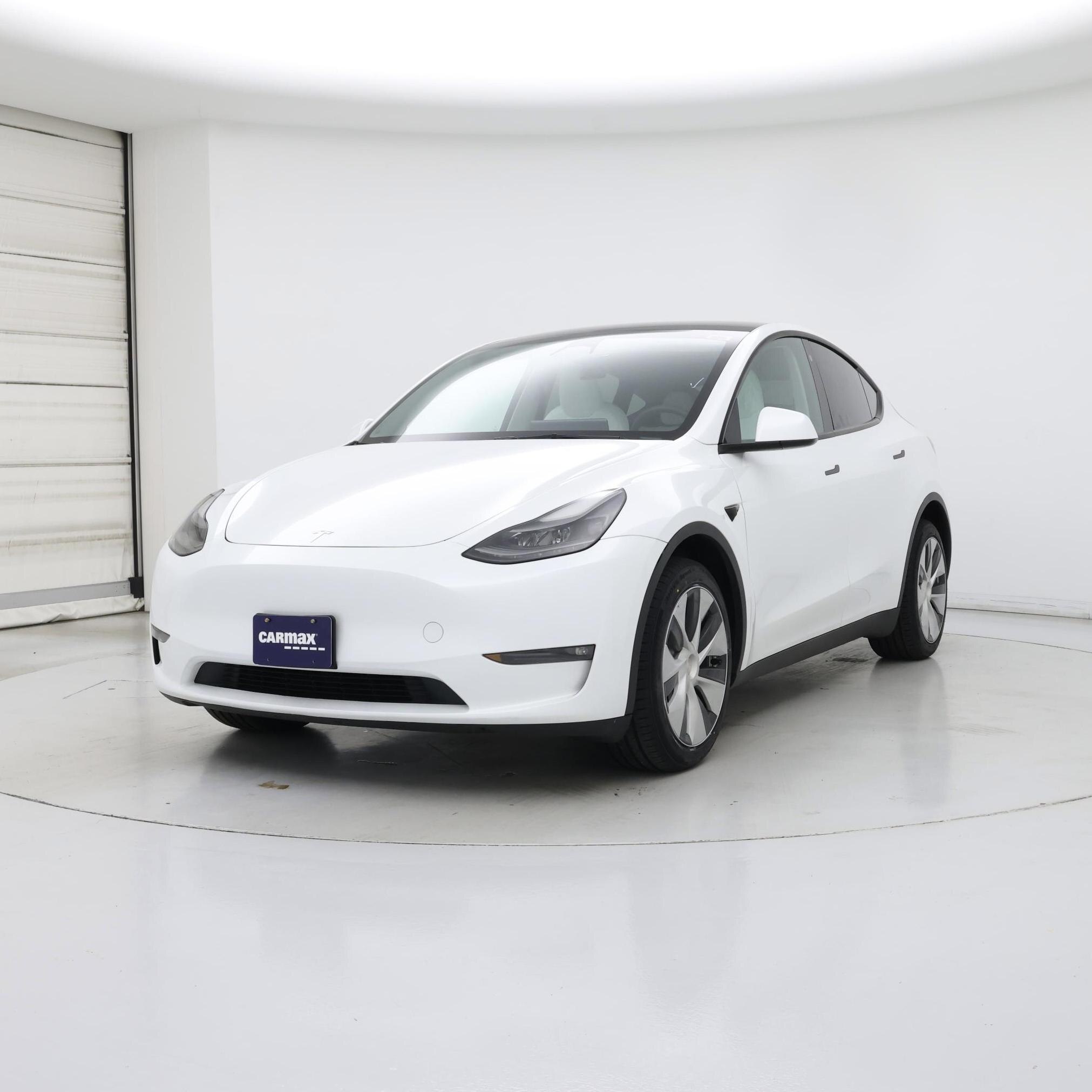 Thumbnail: 2023 Tesla Model Y - 4