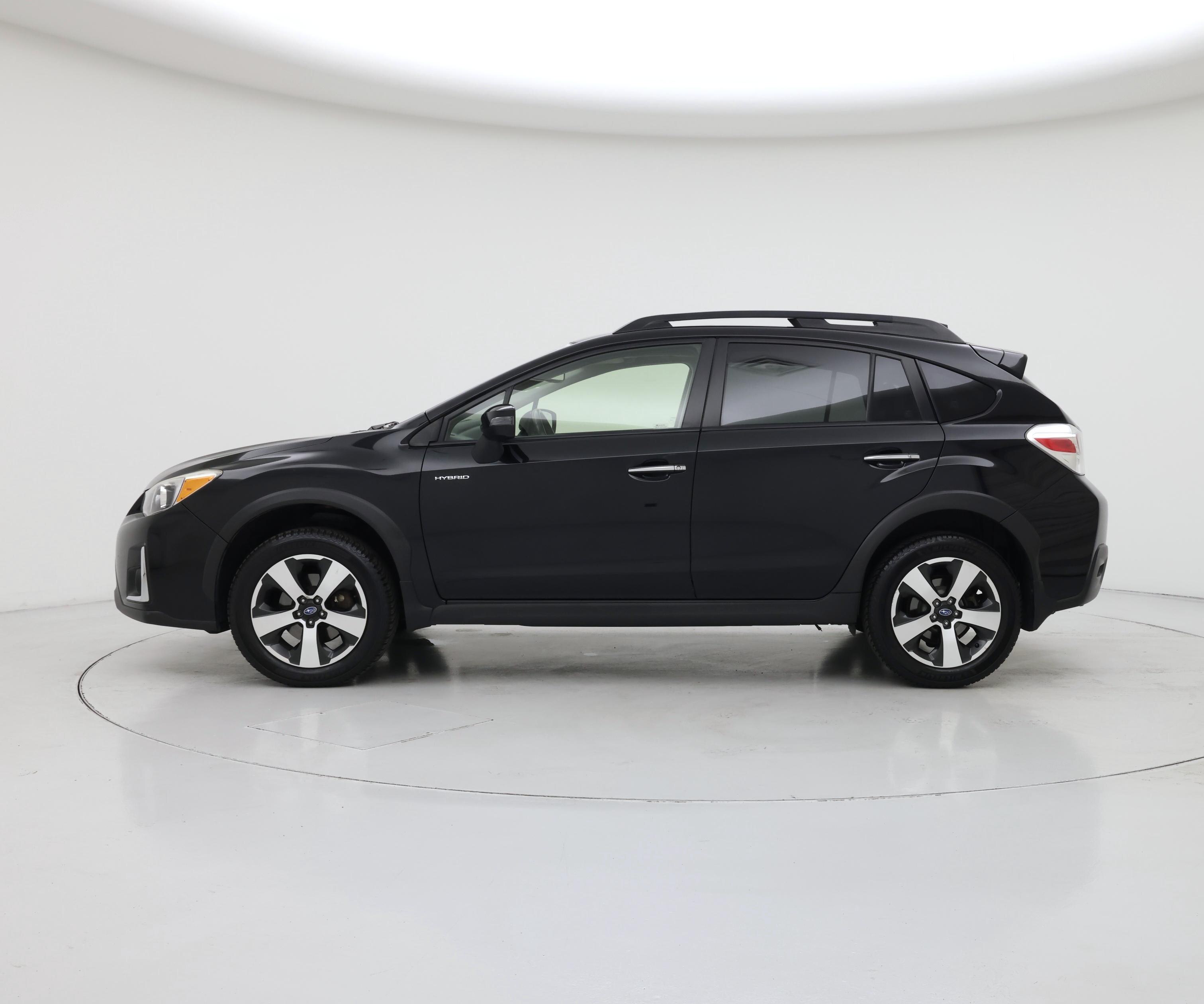 Thumbnail: 2016 Subaru XV Crosstrek - 3