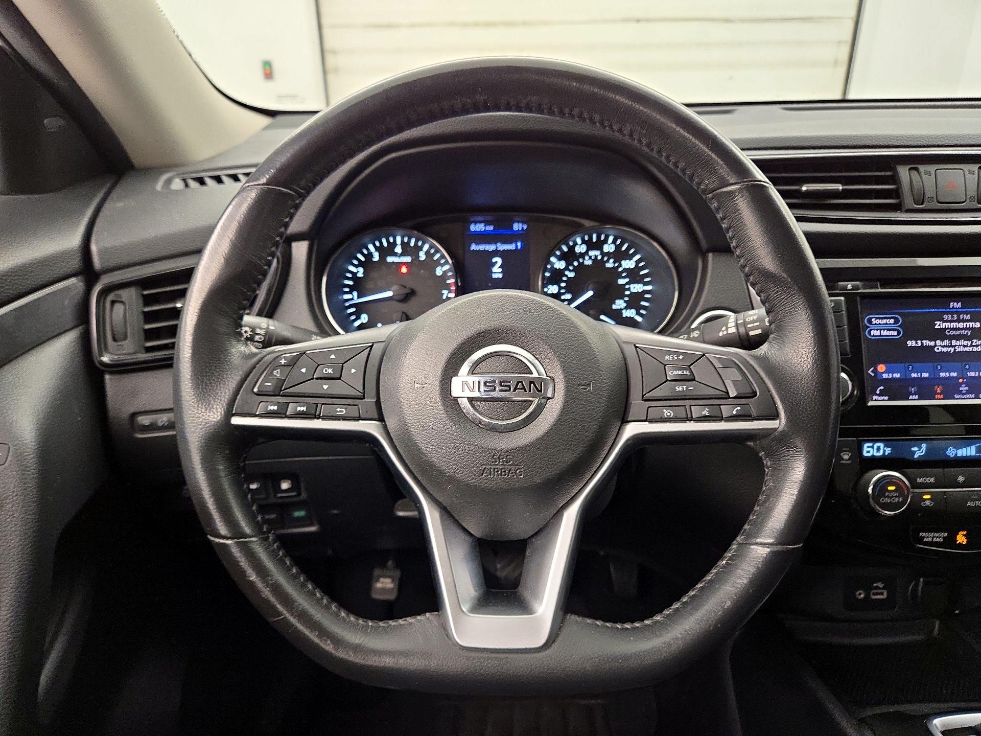 Thumbnail: 2018 Nissan Rogue - 10