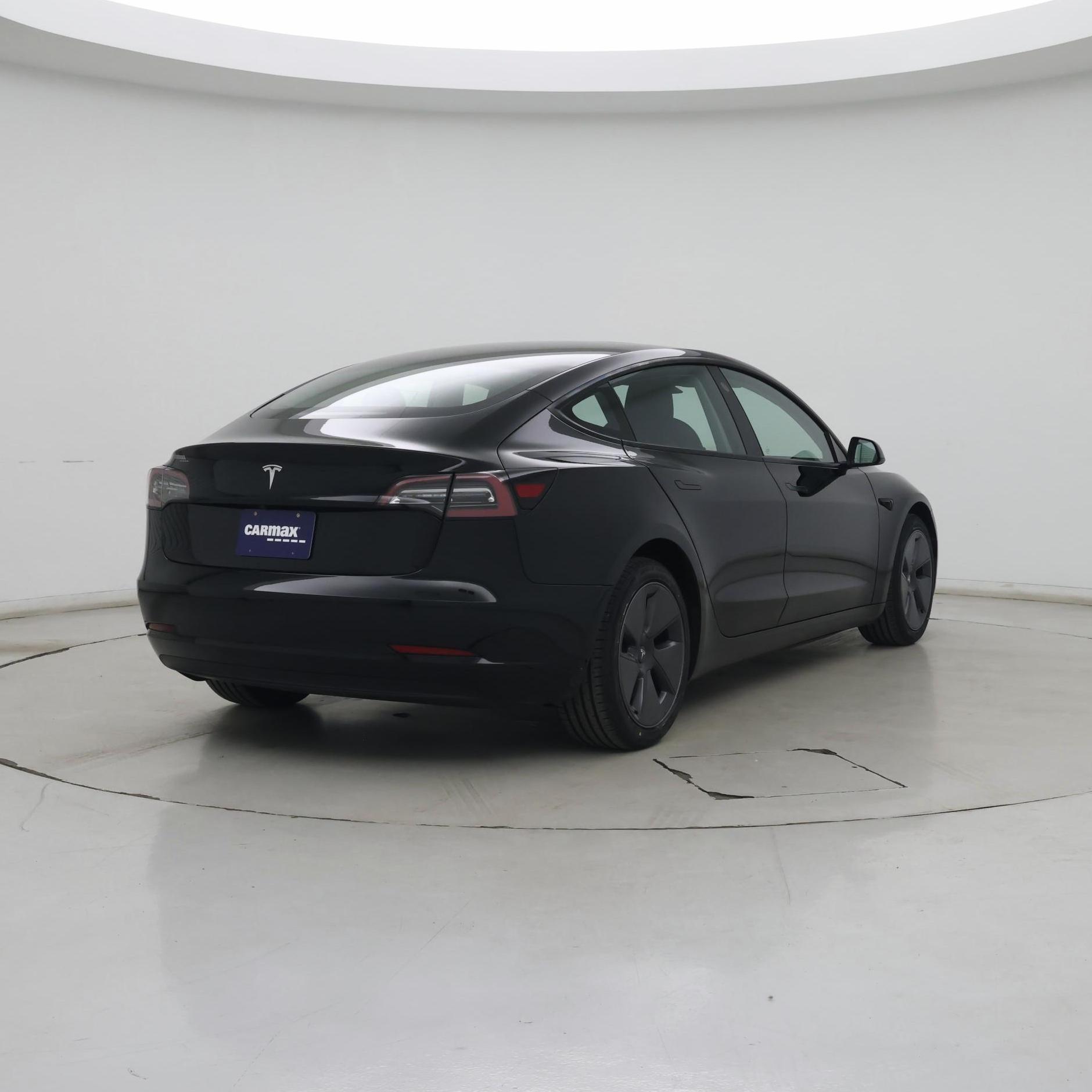 Thumbnail: 2022 Tesla Model 3 - 8