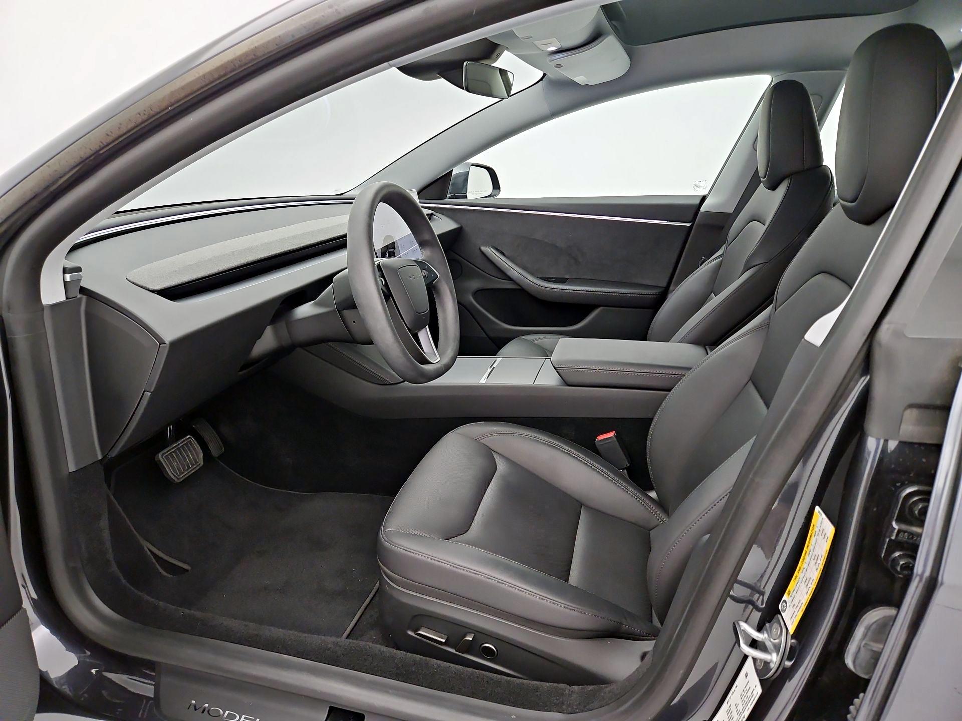 Thumbnail: 2025 Tesla Model 3 - 11
