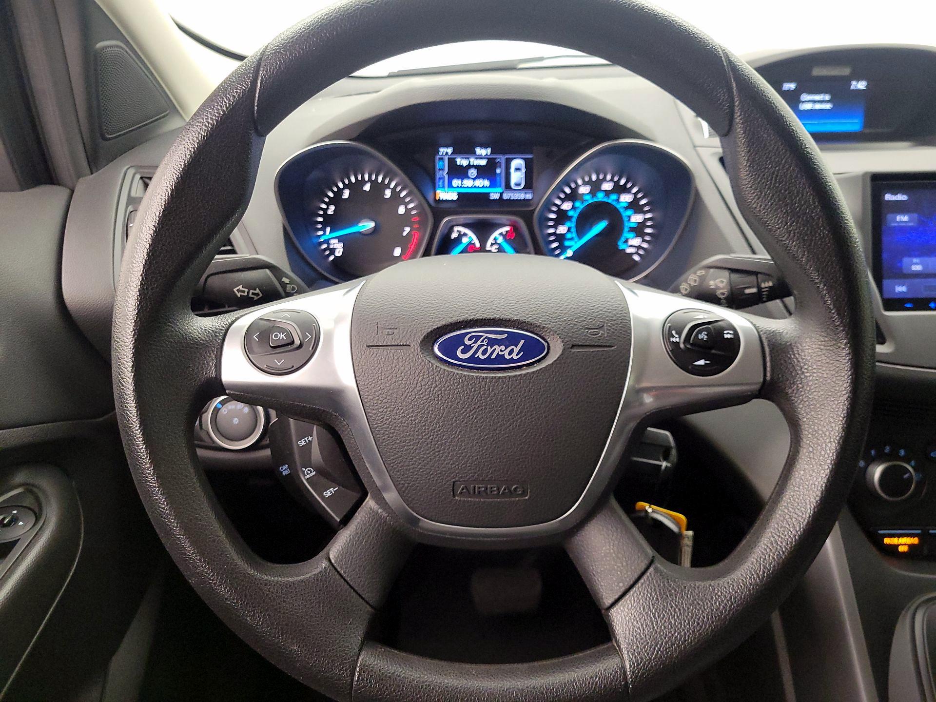 Thumbnail: 2016 Ford Escape - 10
