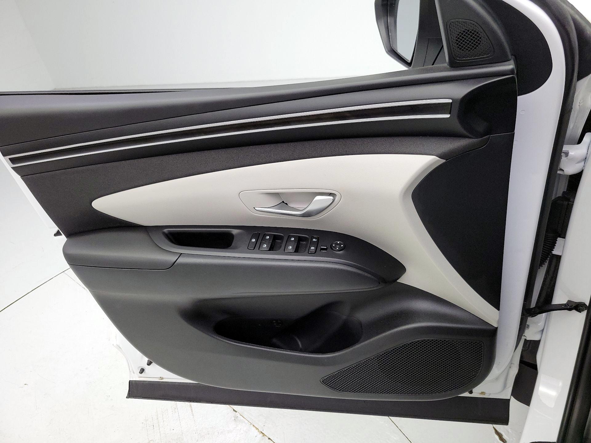 Thumbnail: 2024 Hyundai Tucson - 12